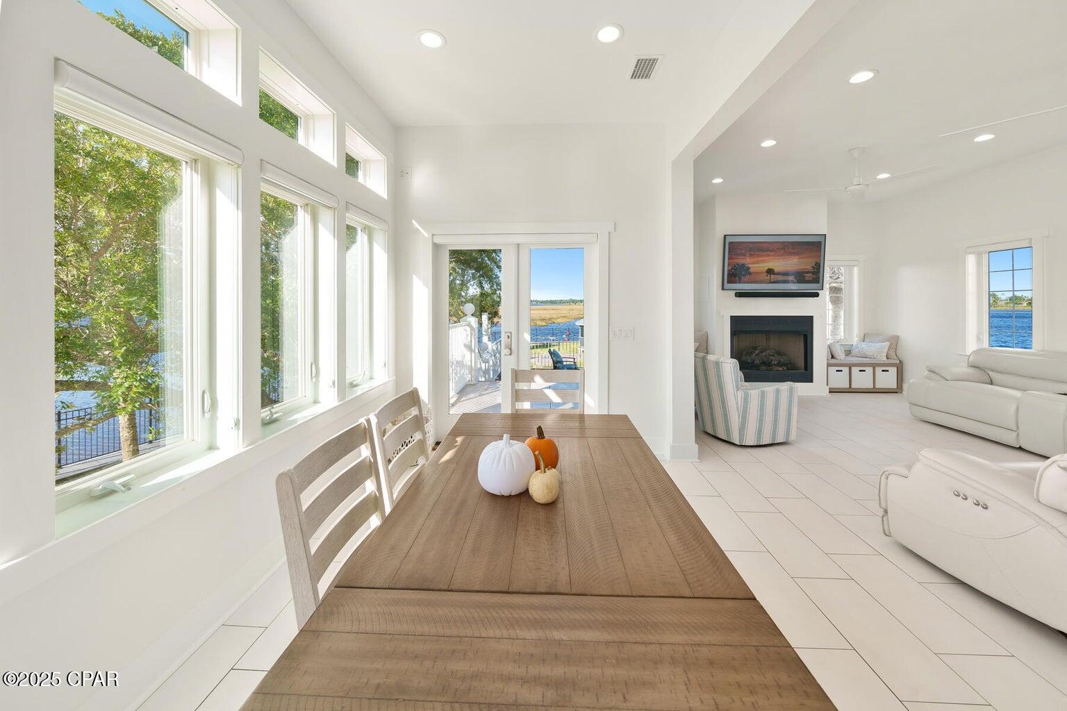 6701 Yacht Club Drive