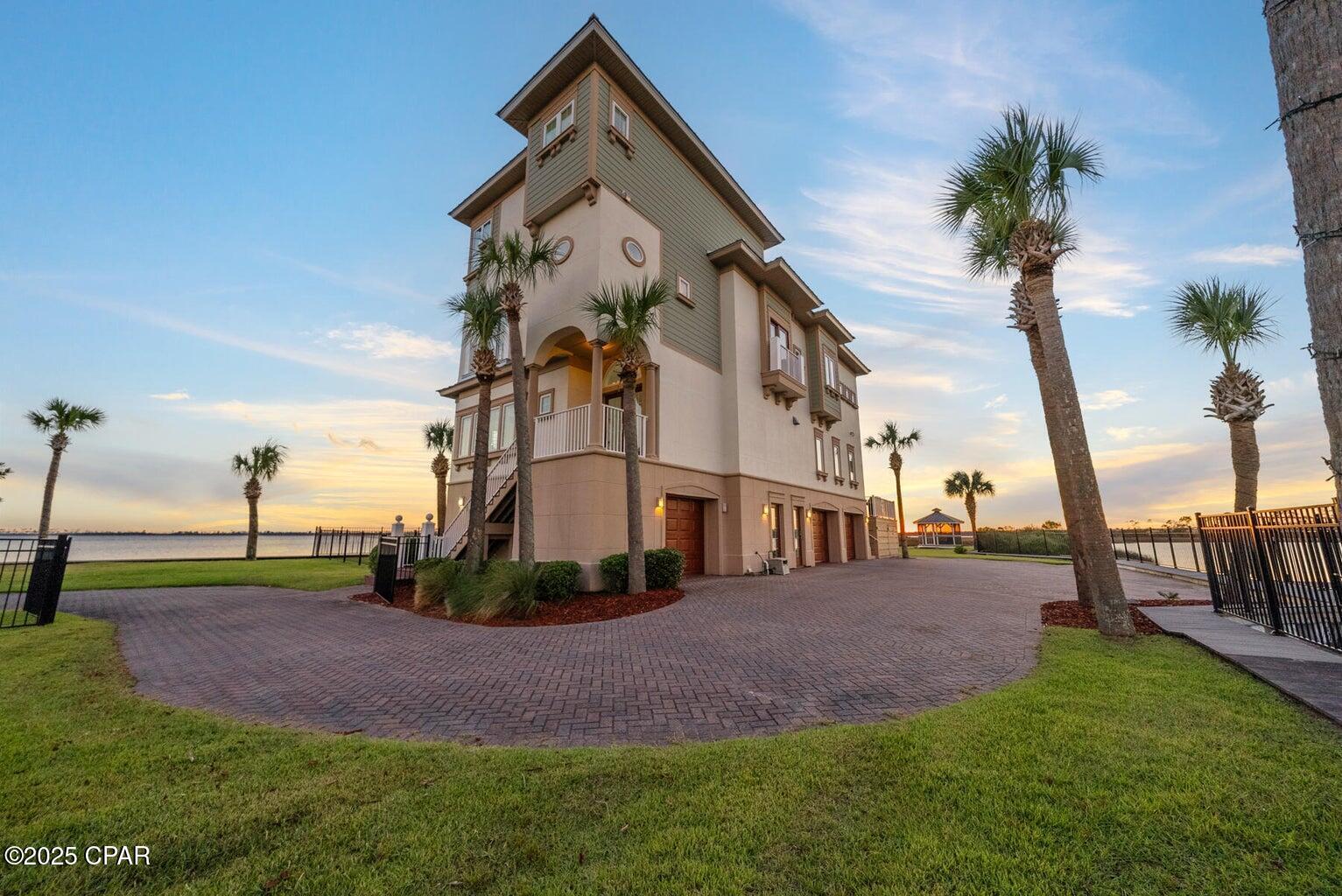 6701 Yacht Club Drive