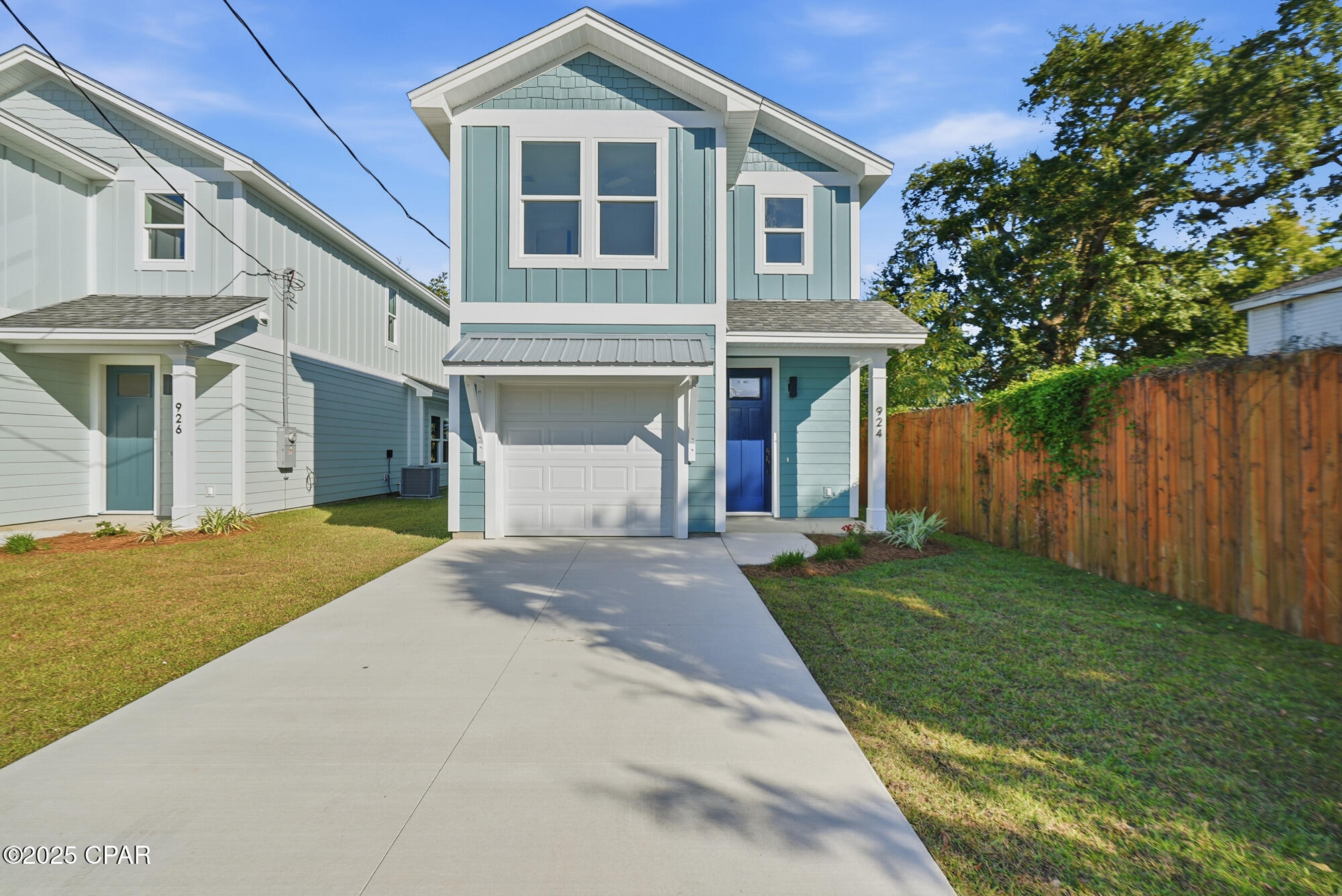 924 Grace Avenue