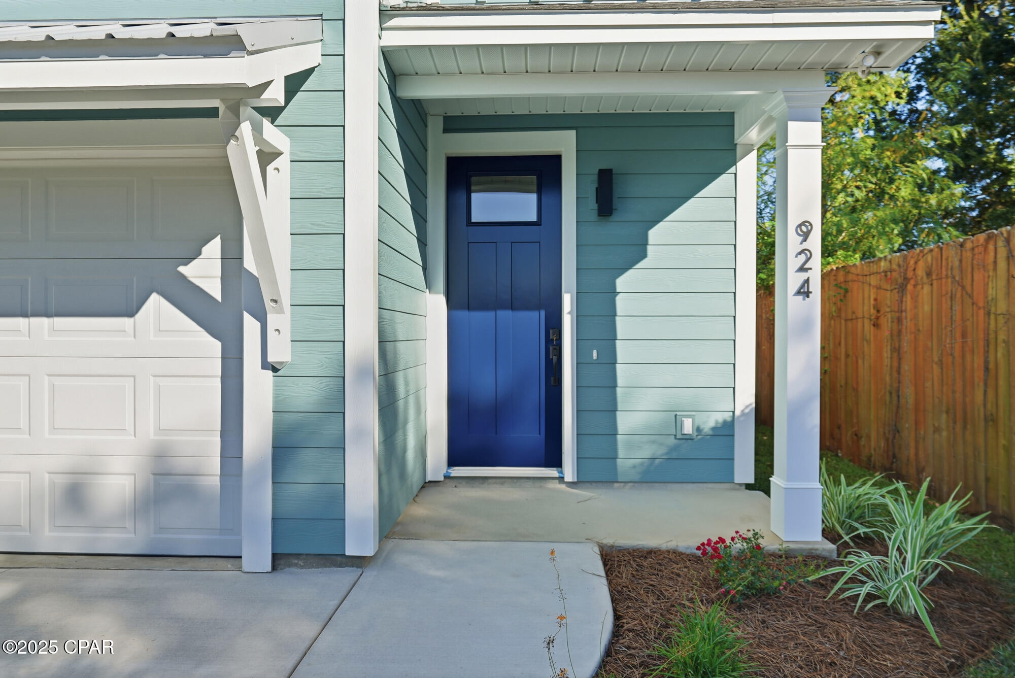 924 Grace Avenue