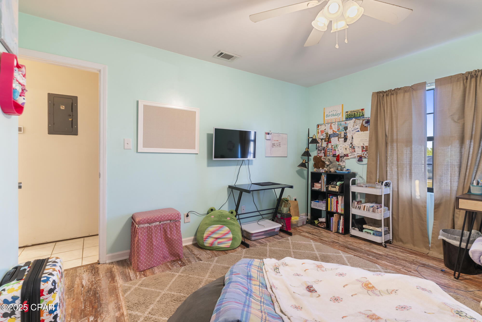 1011 N Star Avenue