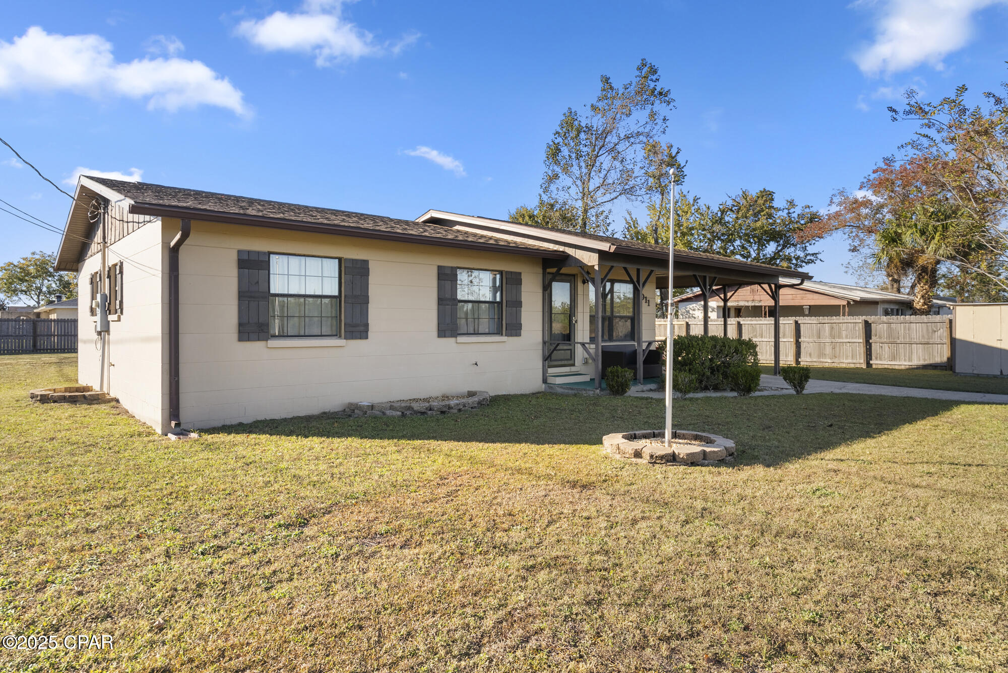 1011 N Star Avenue