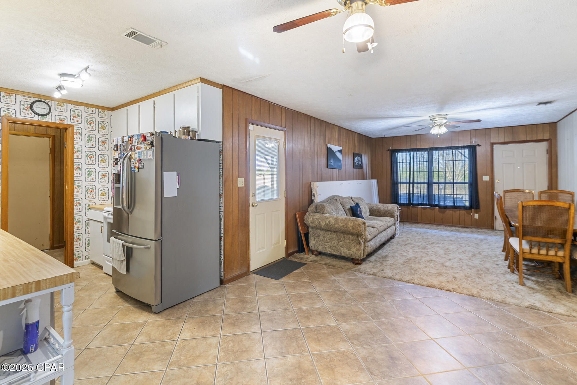 1011 N Star Avenue