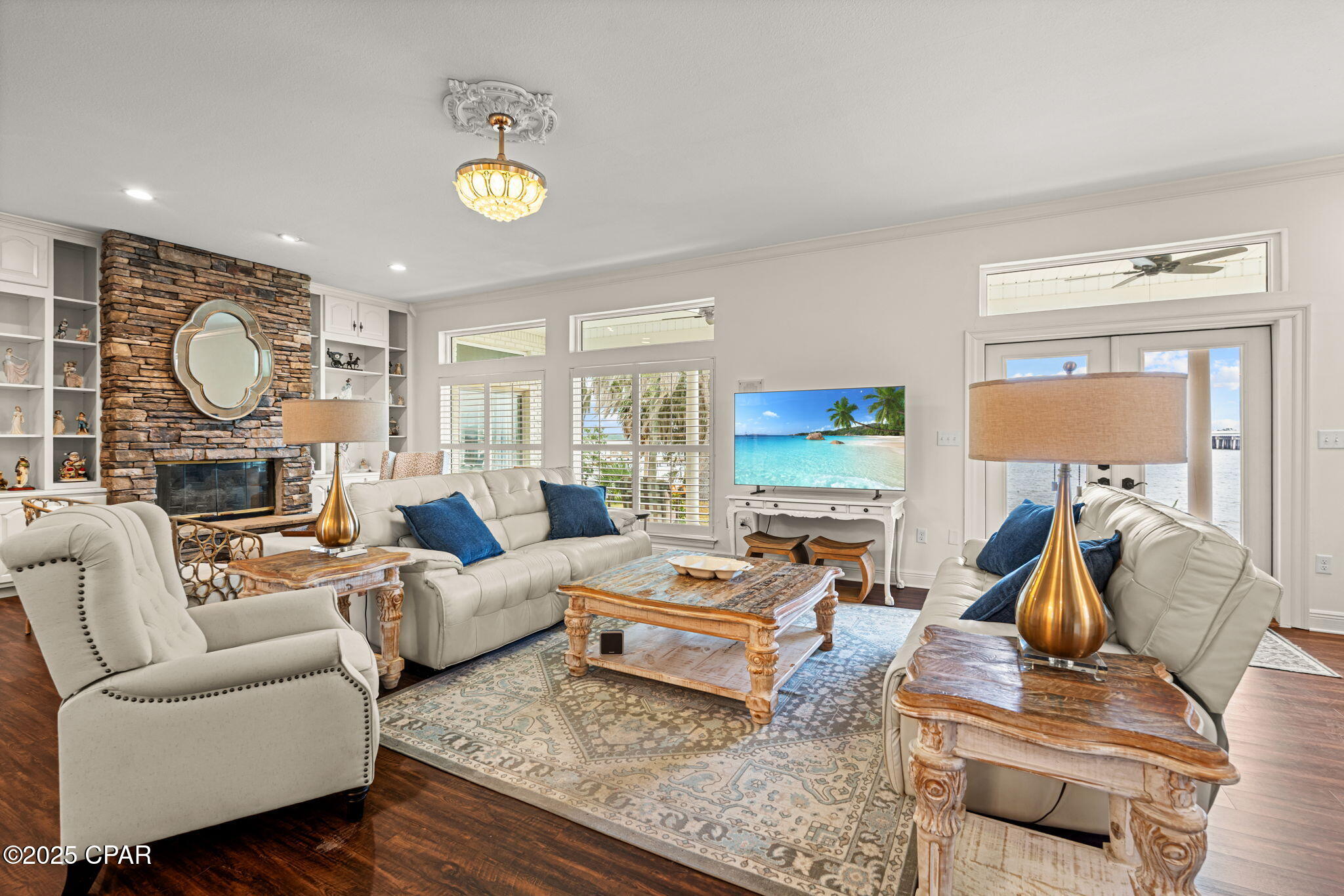 101 Harbour Pointe Drive