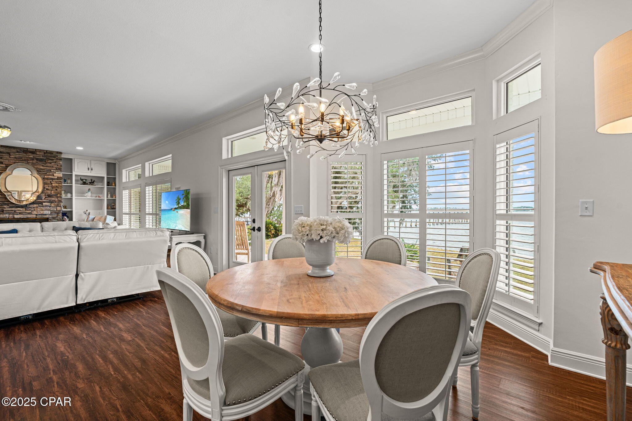 101 Harbour Pointe Drive