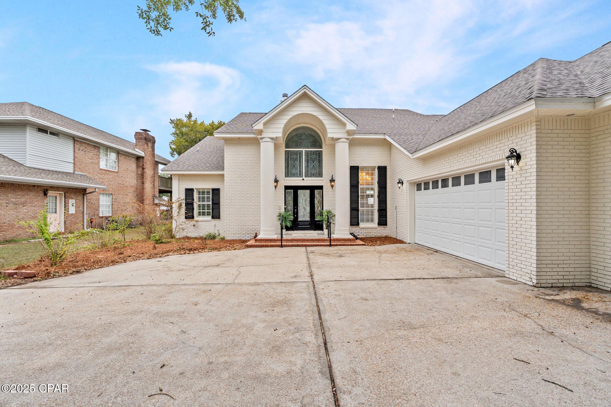 101 Harbour Pointe Drive