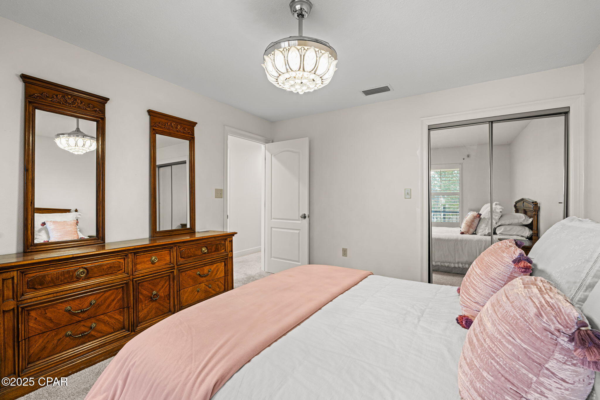 101 Harbour Pointe Drive