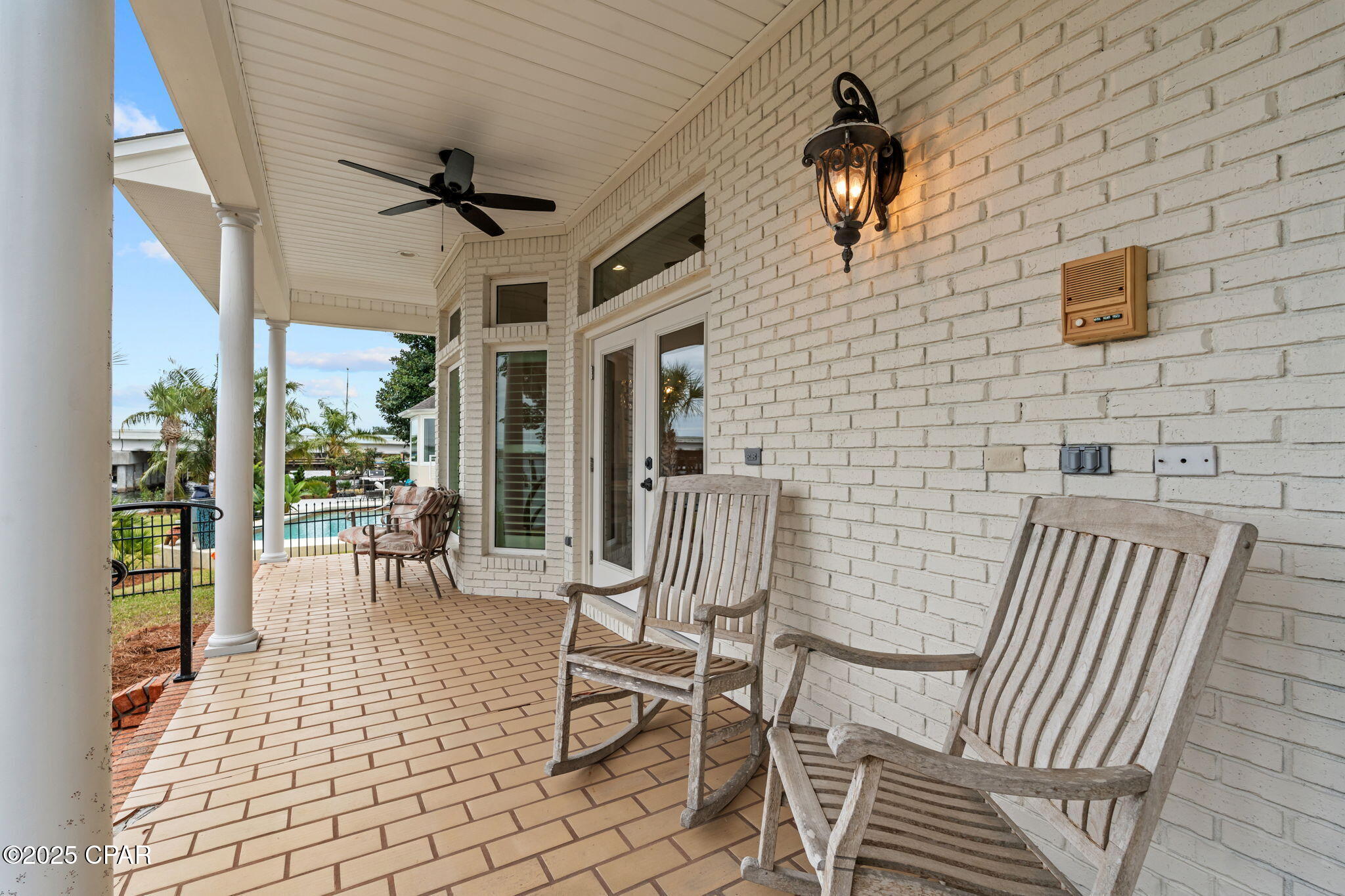 101 Harbour Pointe Drive