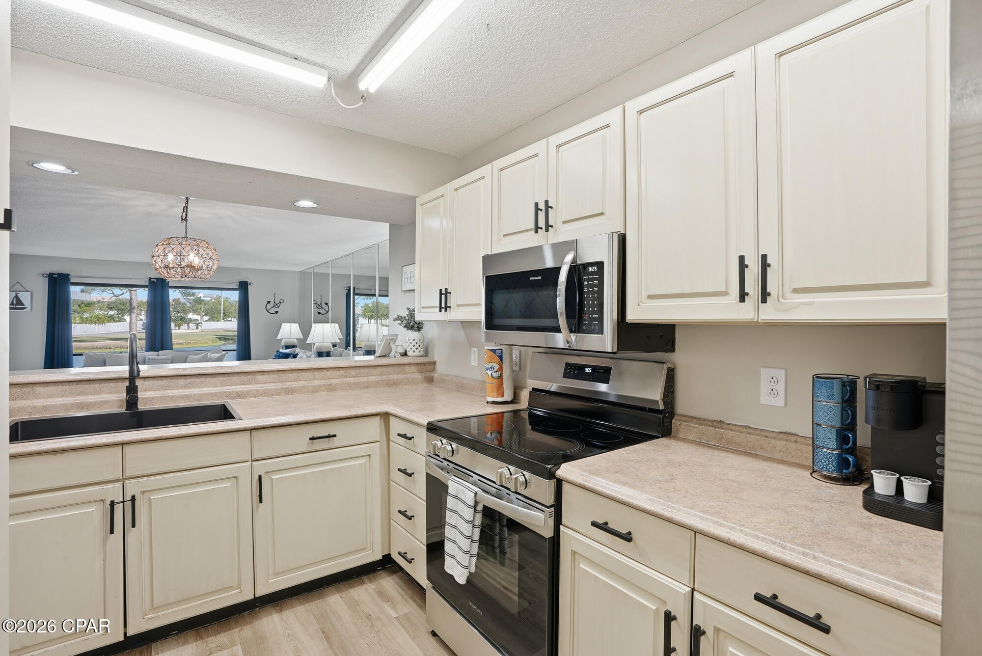 520 N Richard Jackson Boulevard 906