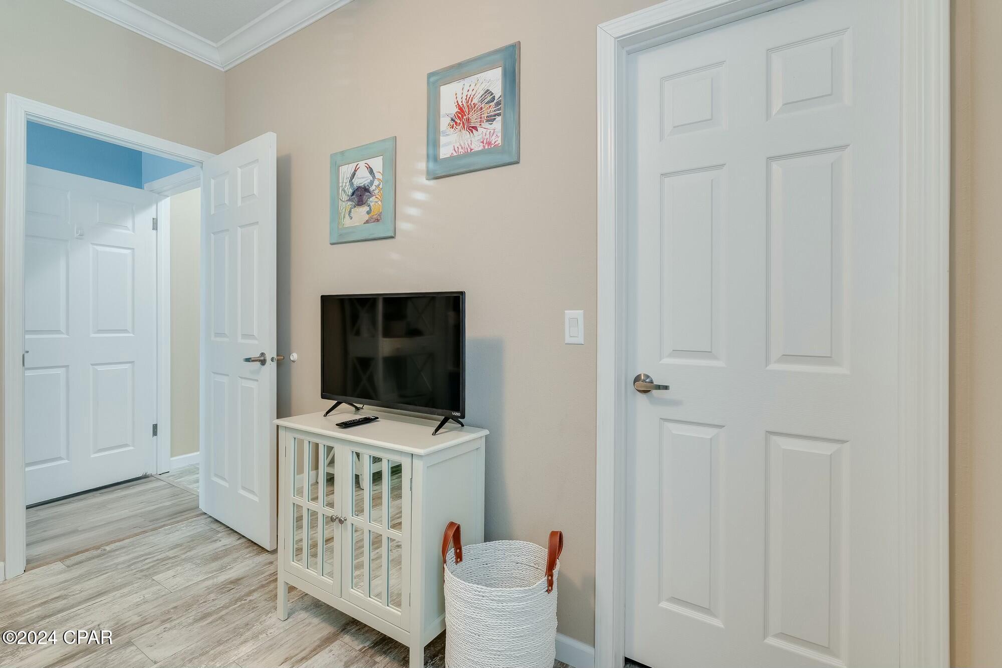 313 Laureno Place