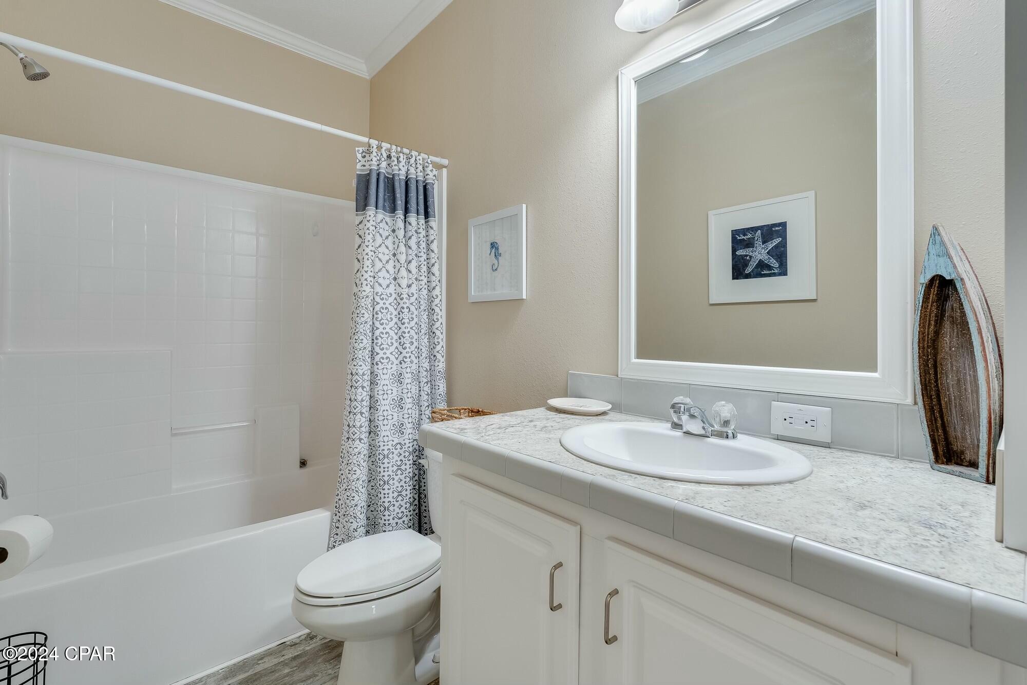 313 Laureno Place