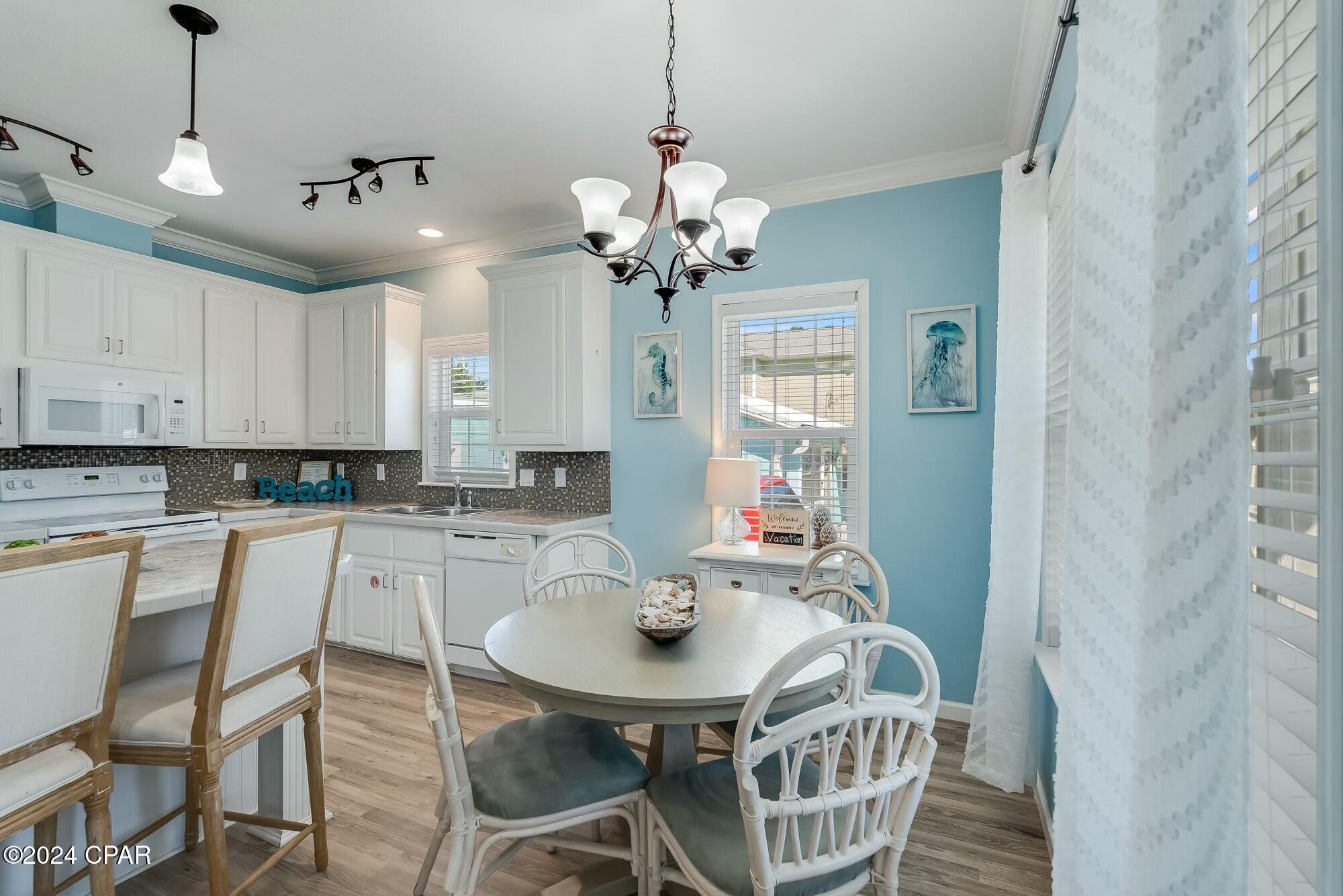 313 Laureno Place