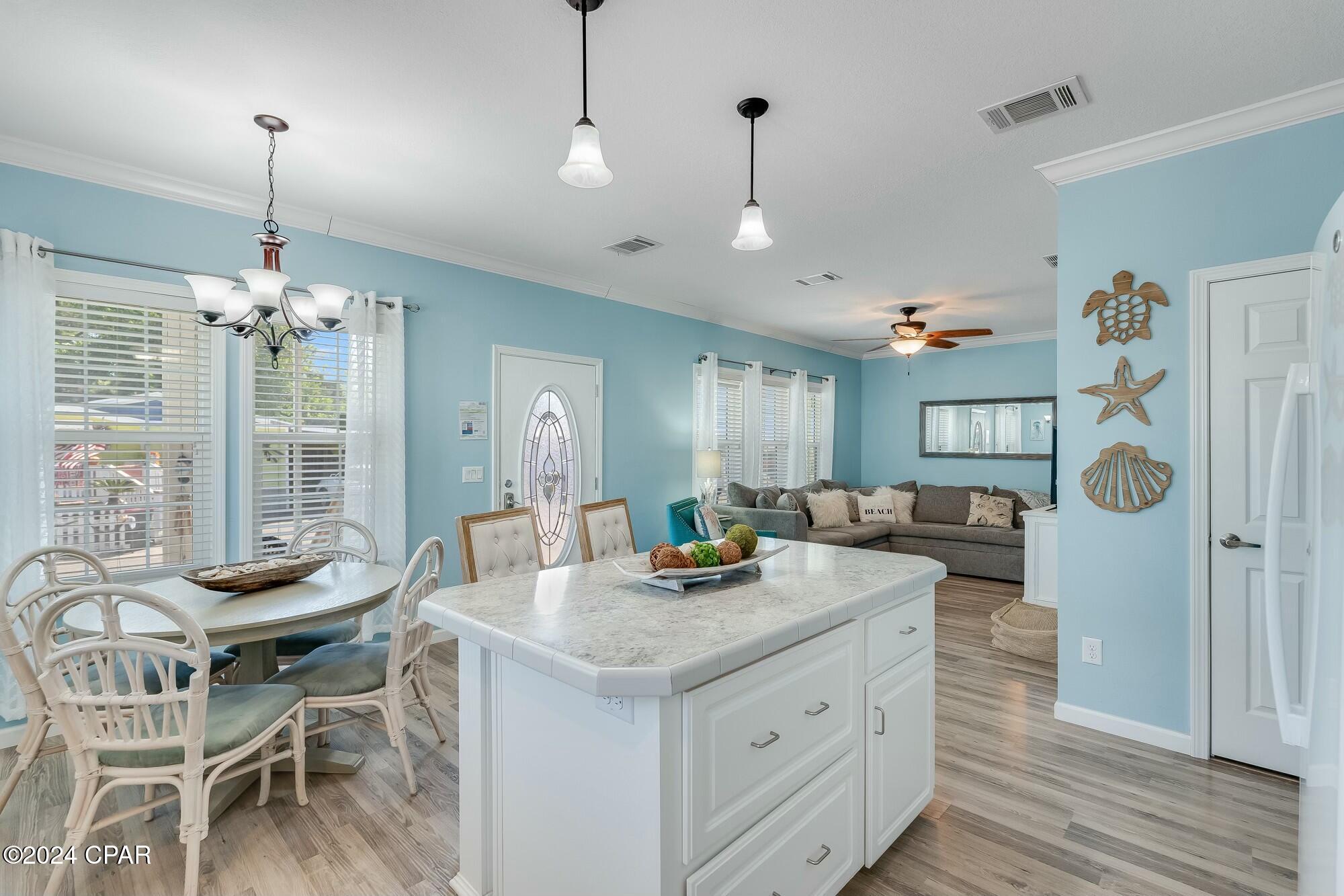 313 Laureno Place