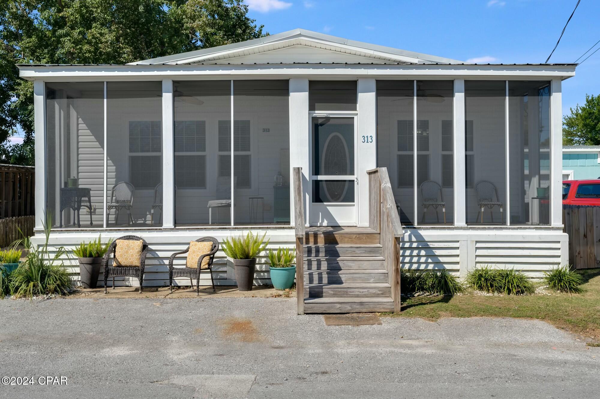 313 Laureno Place