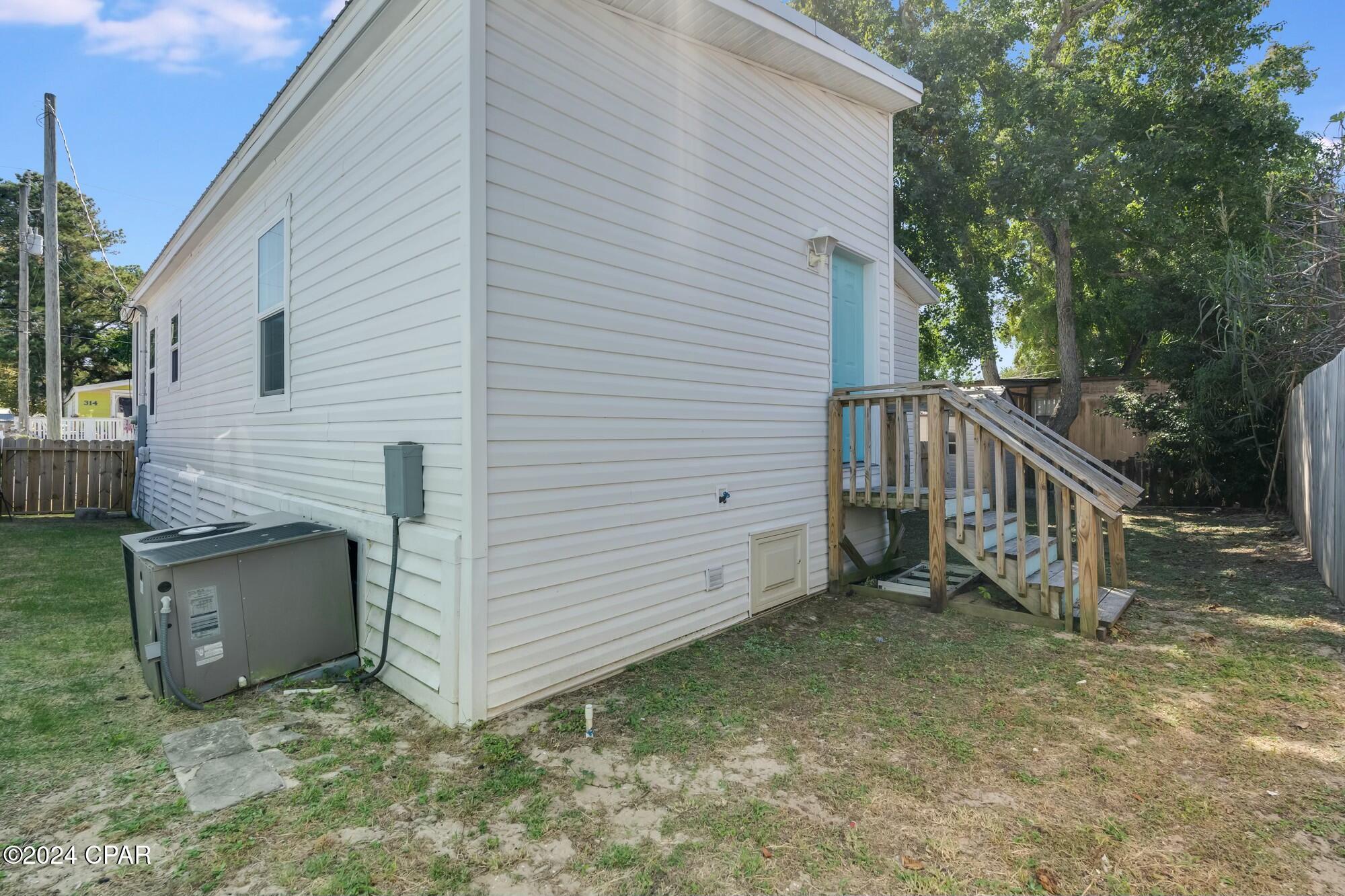 313 Laureno Place