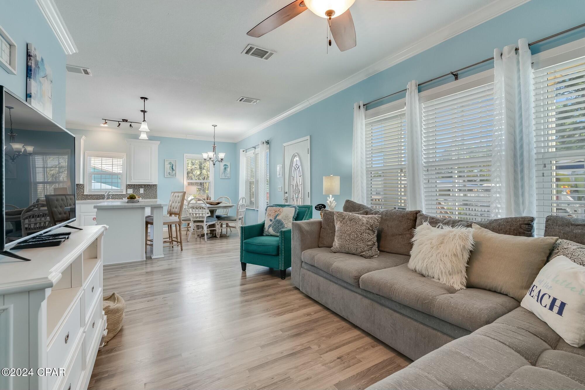 313 Laureno Place