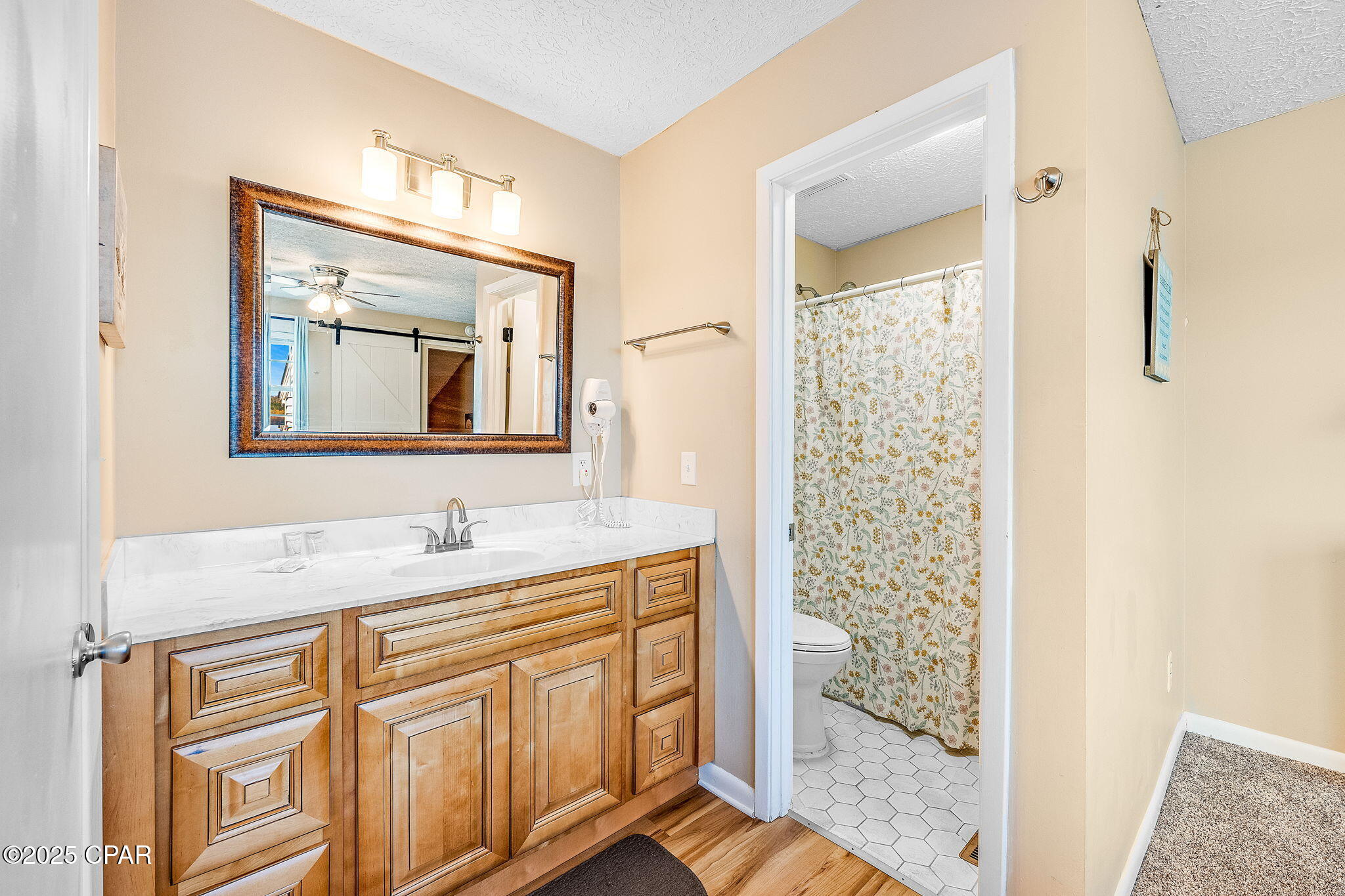 301 Lullwater Drive 417
