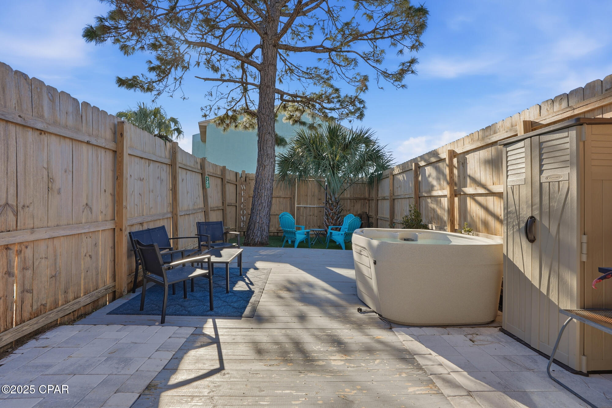 6225 S Lagoon Drive