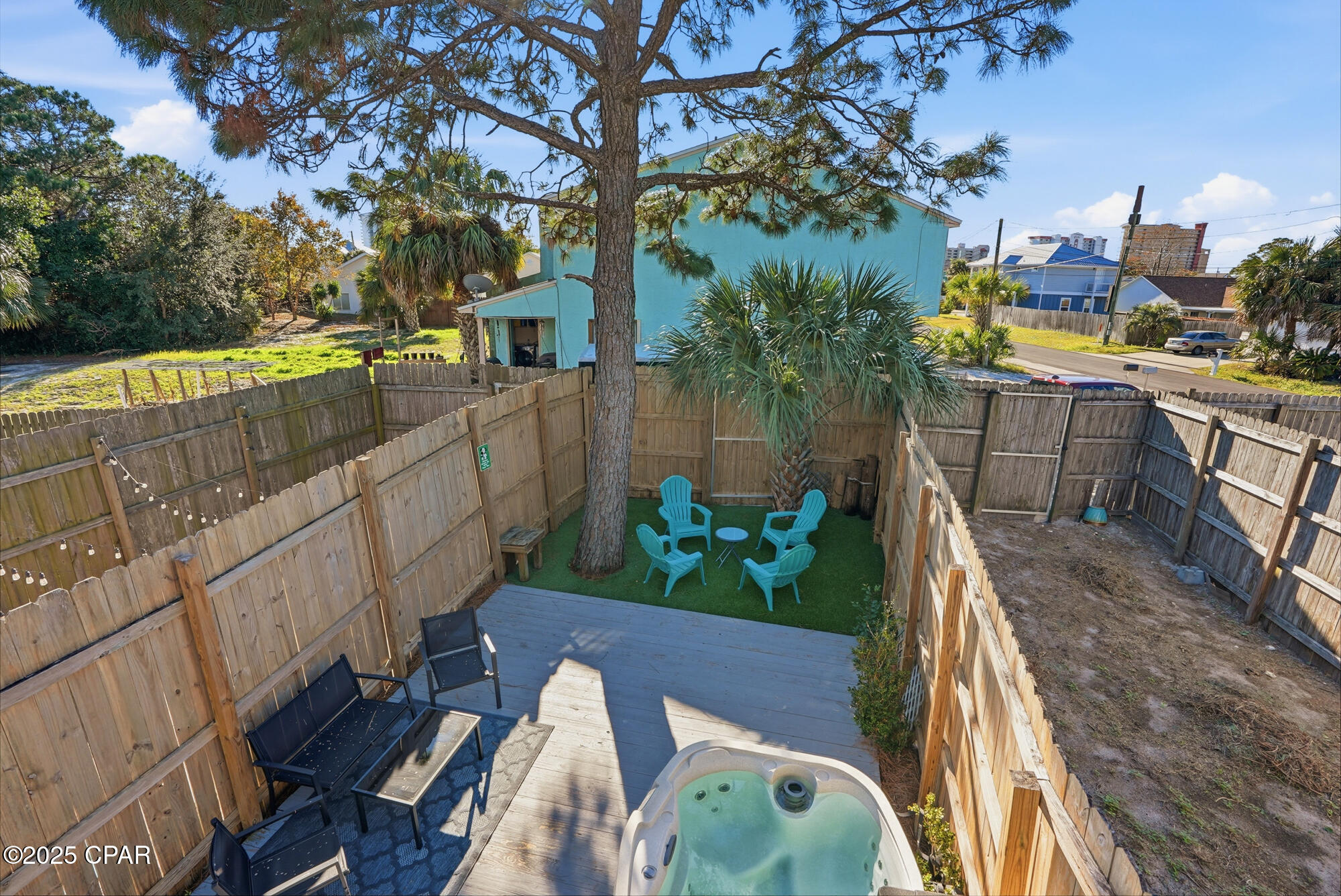 6225 S Lagoon Drive