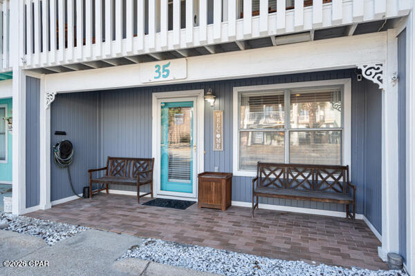 35 Chateau Road