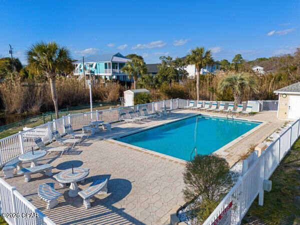 35 Chateau Road