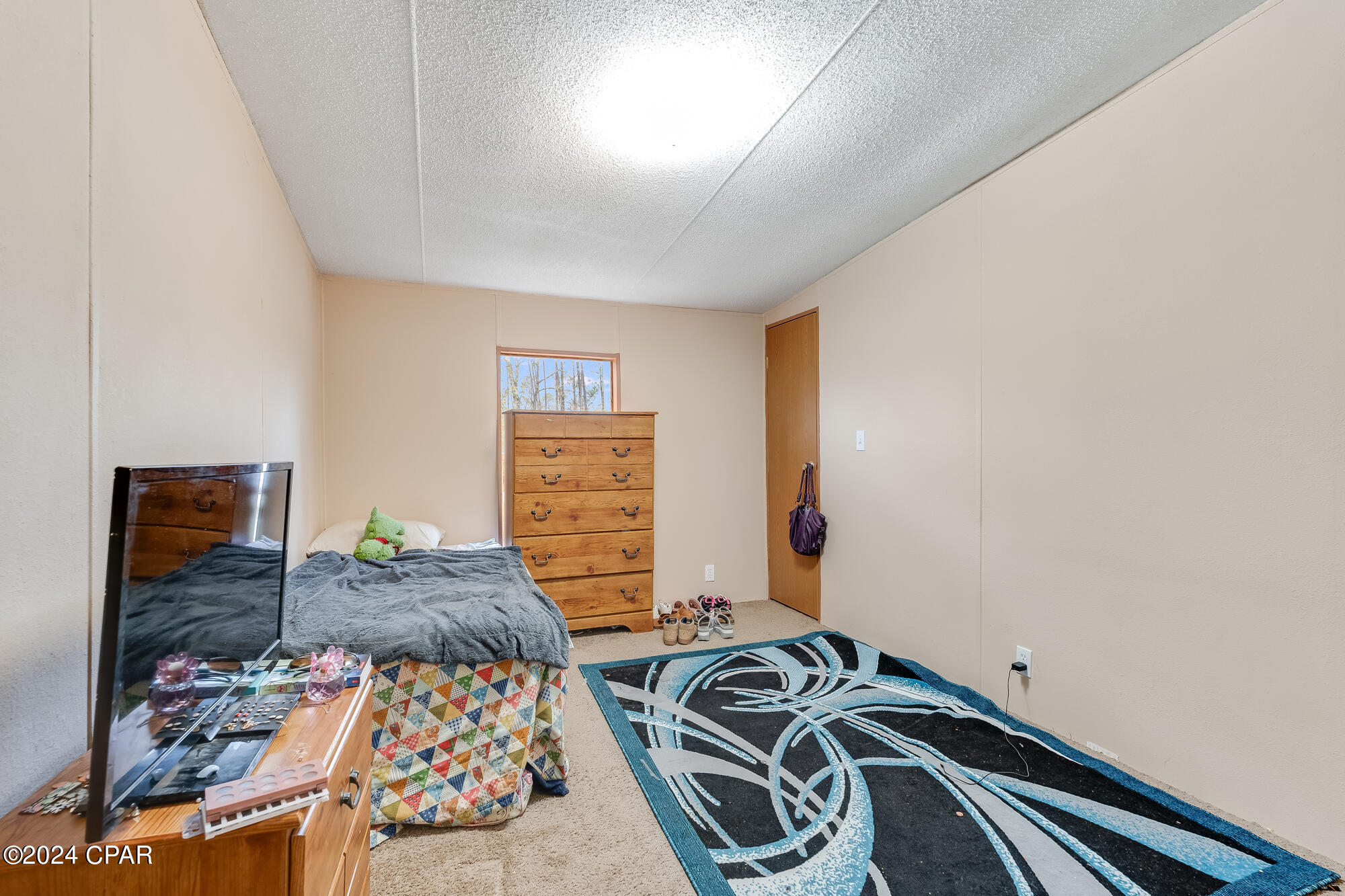 18006 Overland Avenue