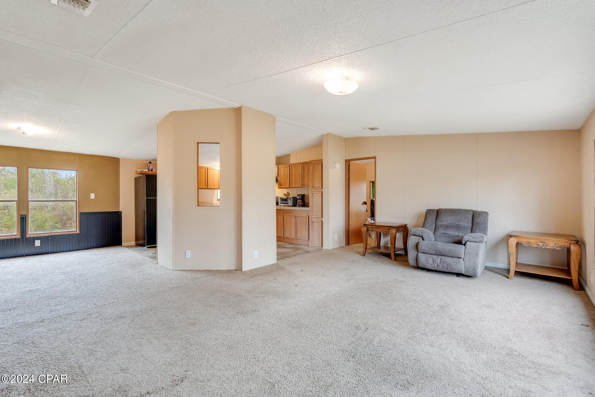 18006 Overland Avenue