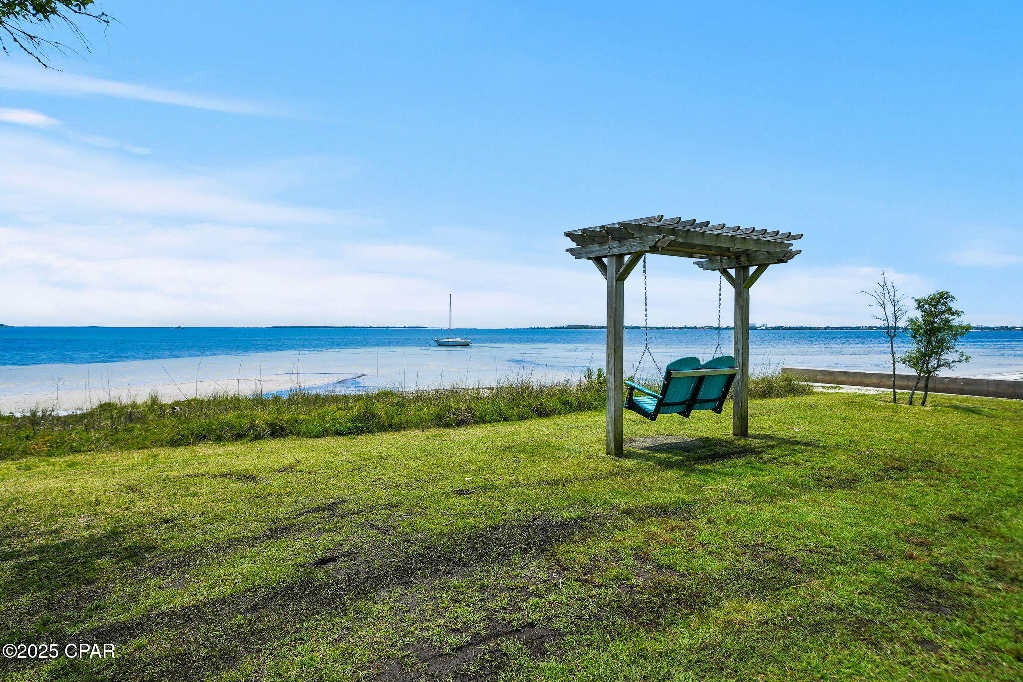 920 W Beach Drive