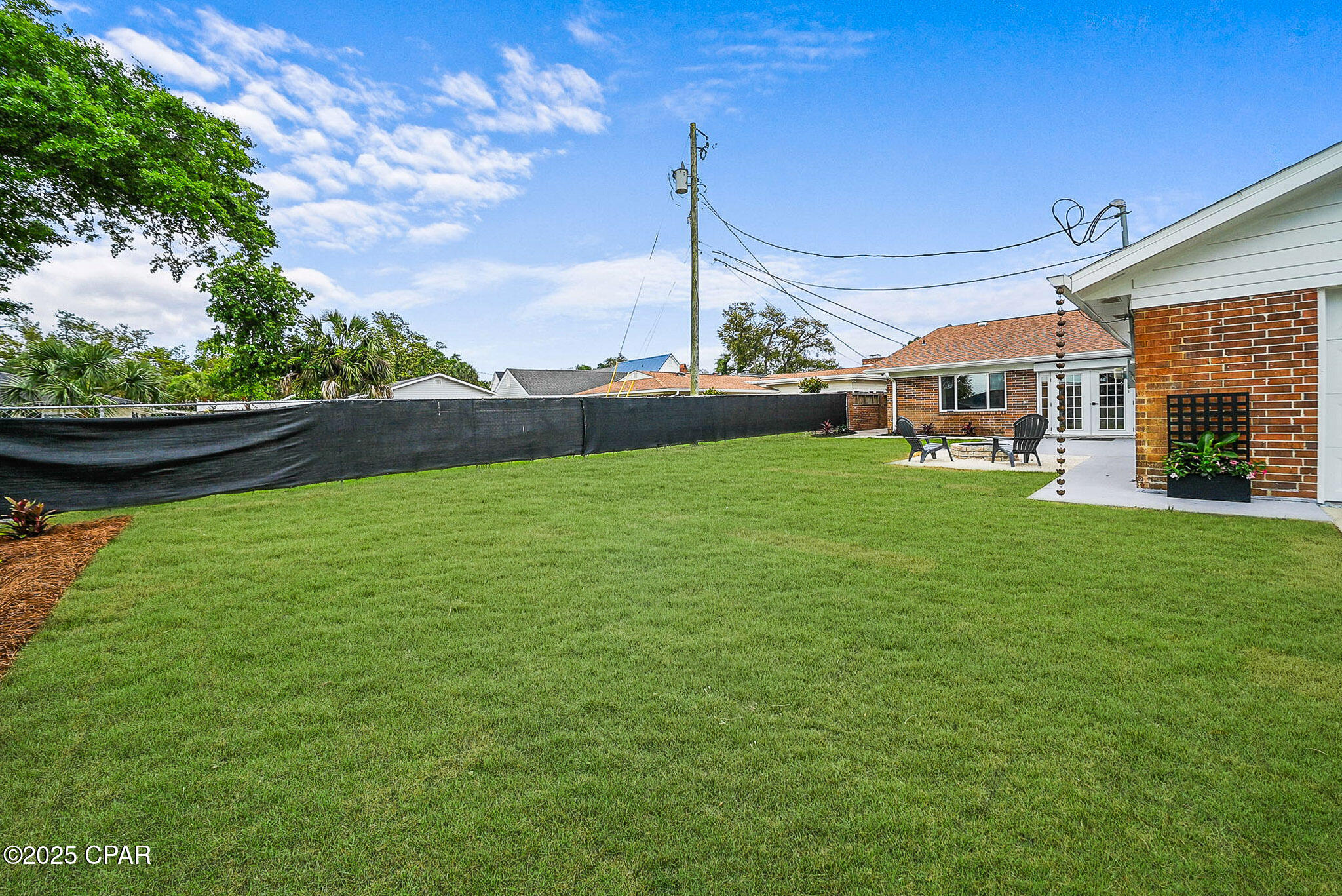 920 W Beach Drive
