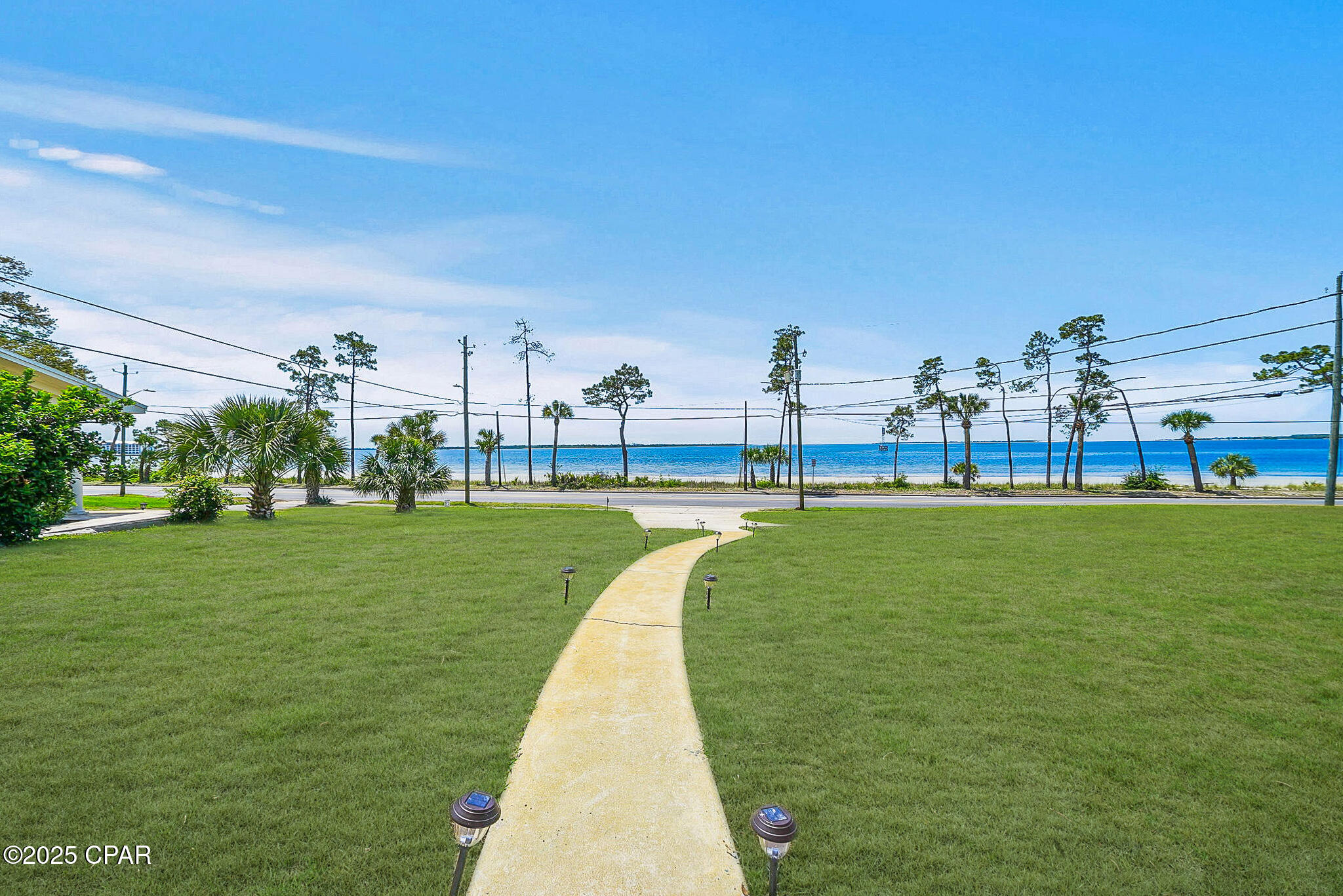 920 W Beach Drive