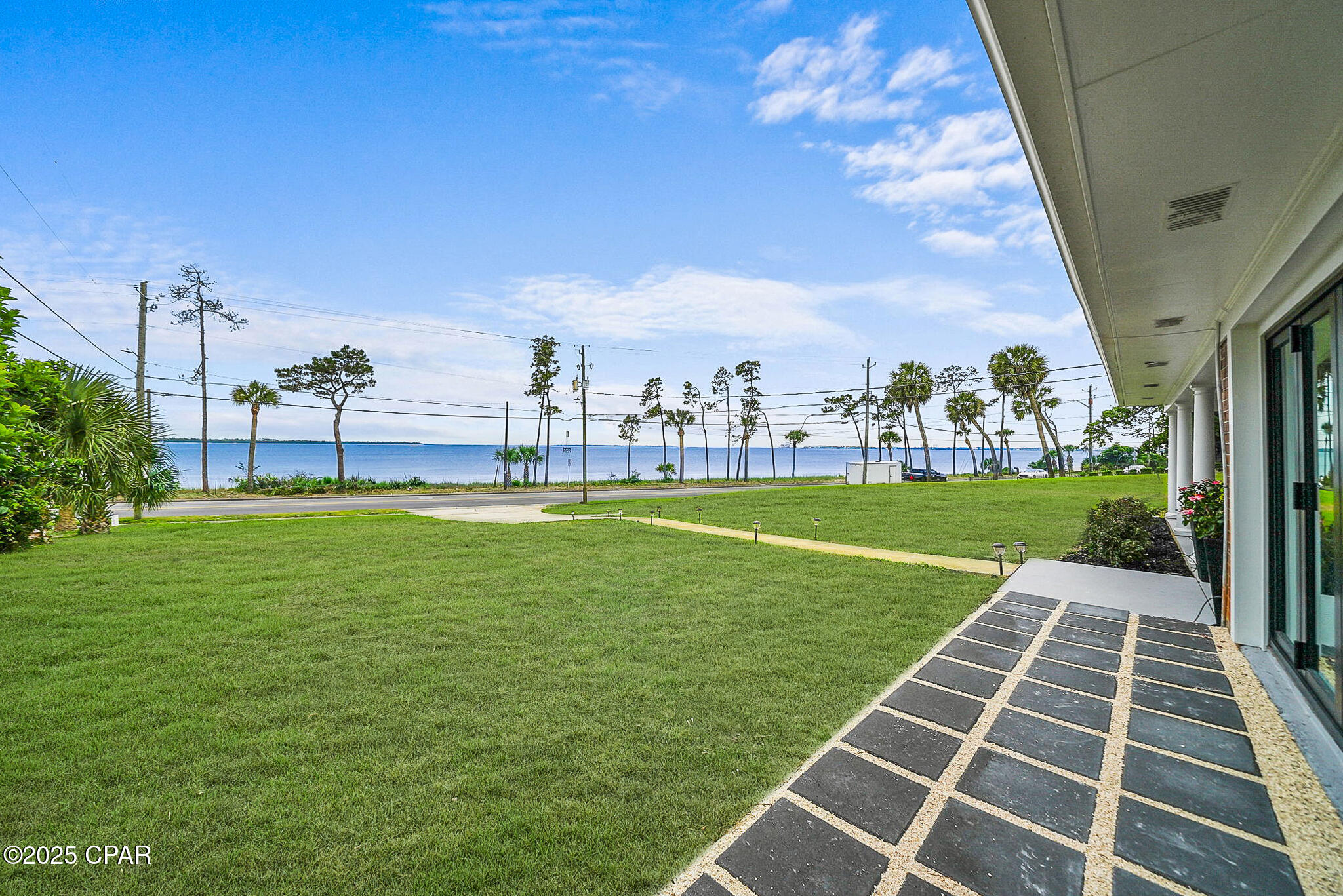 920 W Beach Drive