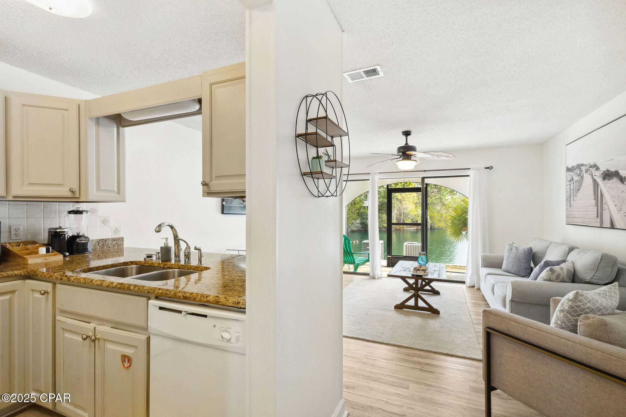 8730 Thomas Drive 504