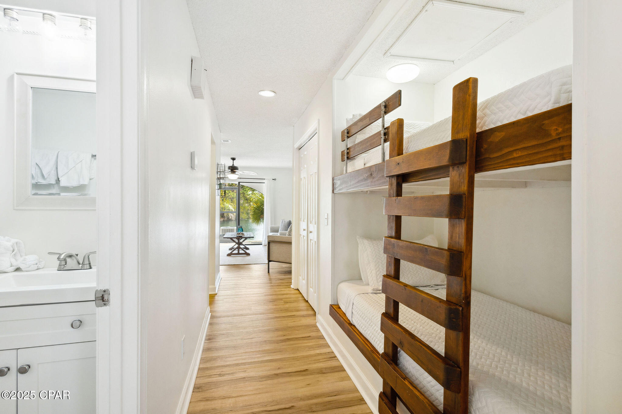 8730 Thomas Drive 504