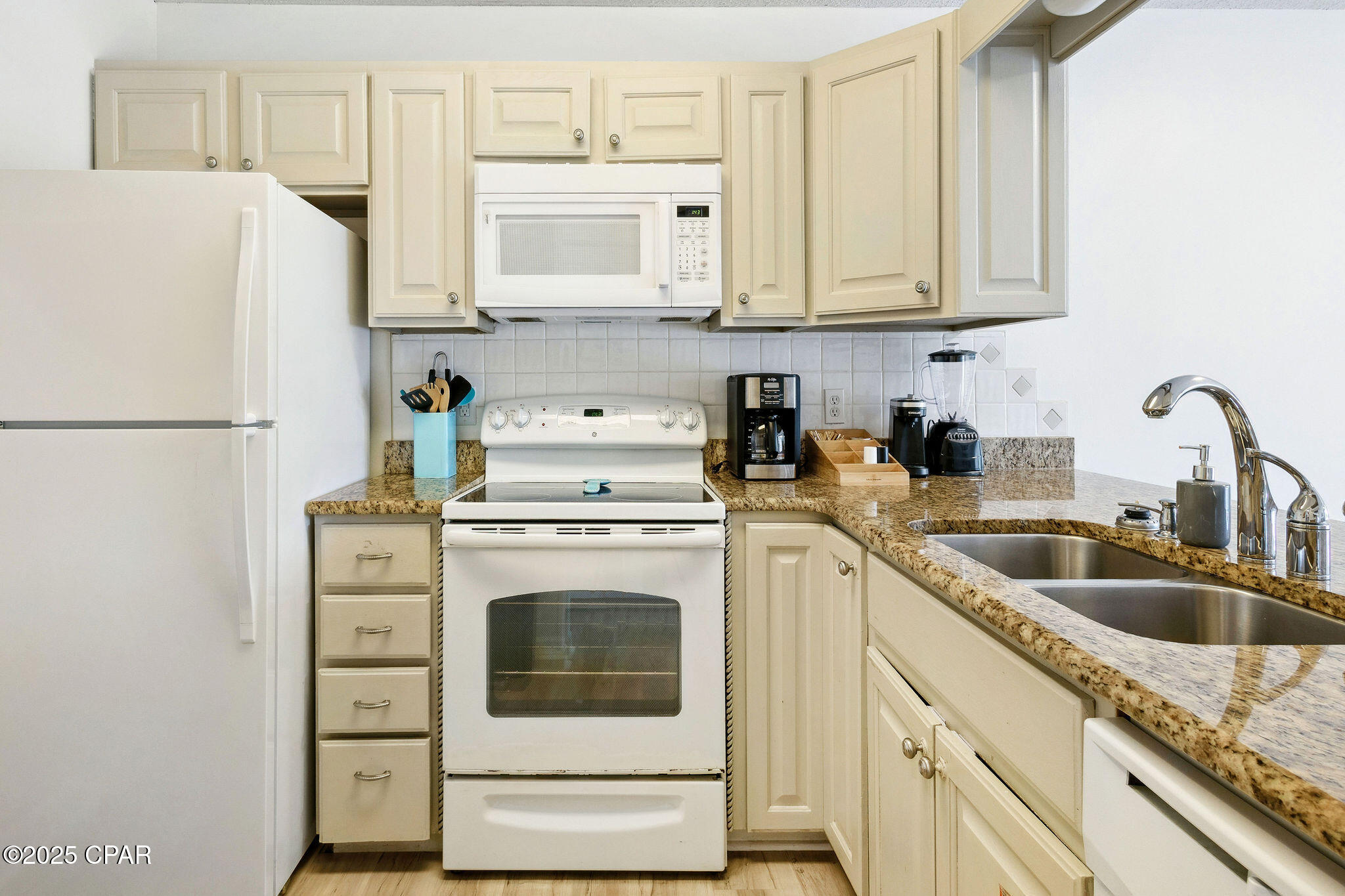 8730 Thomas Drive 504