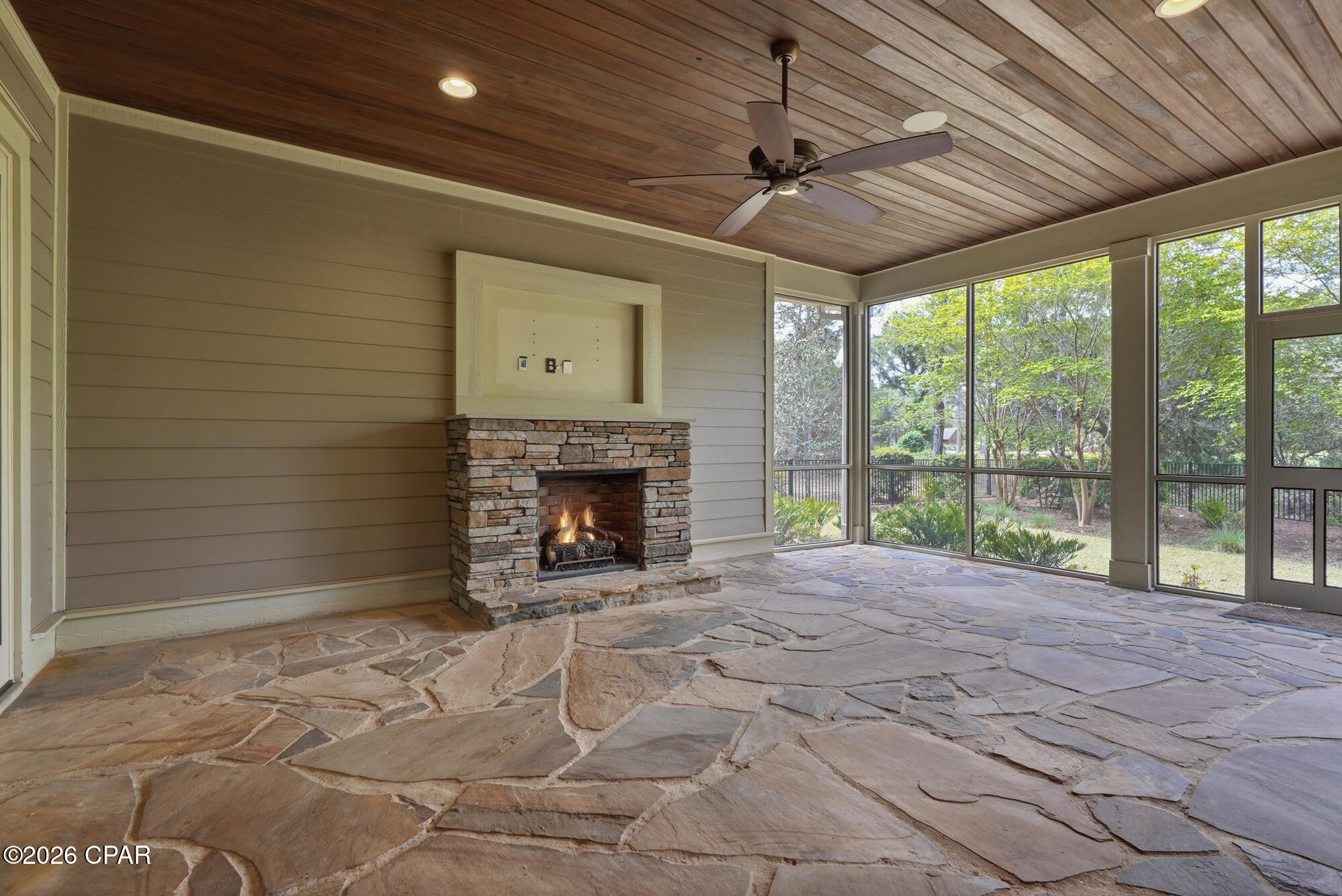 1603 Meadow Lark Way