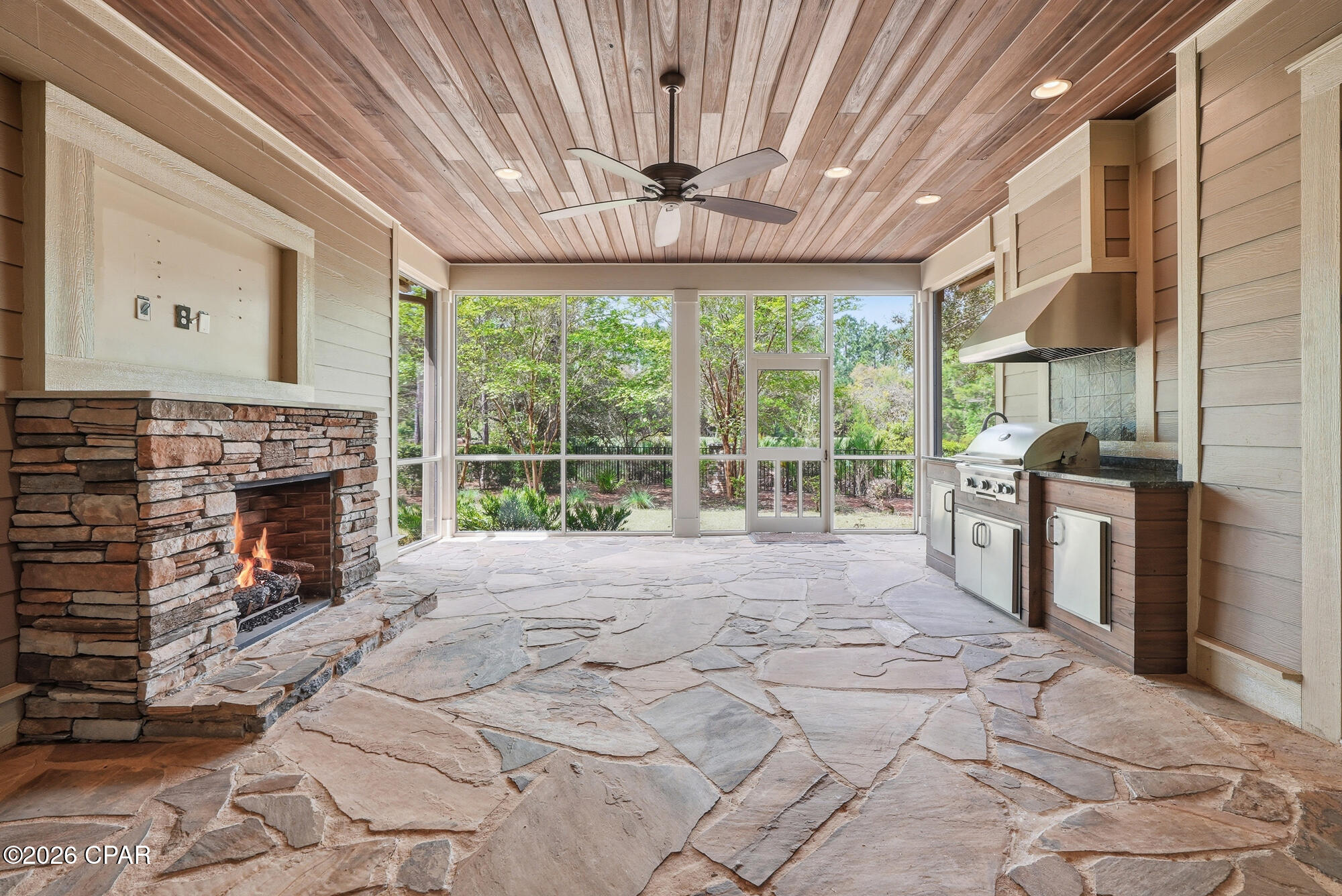 1603 Meadow Lark Way