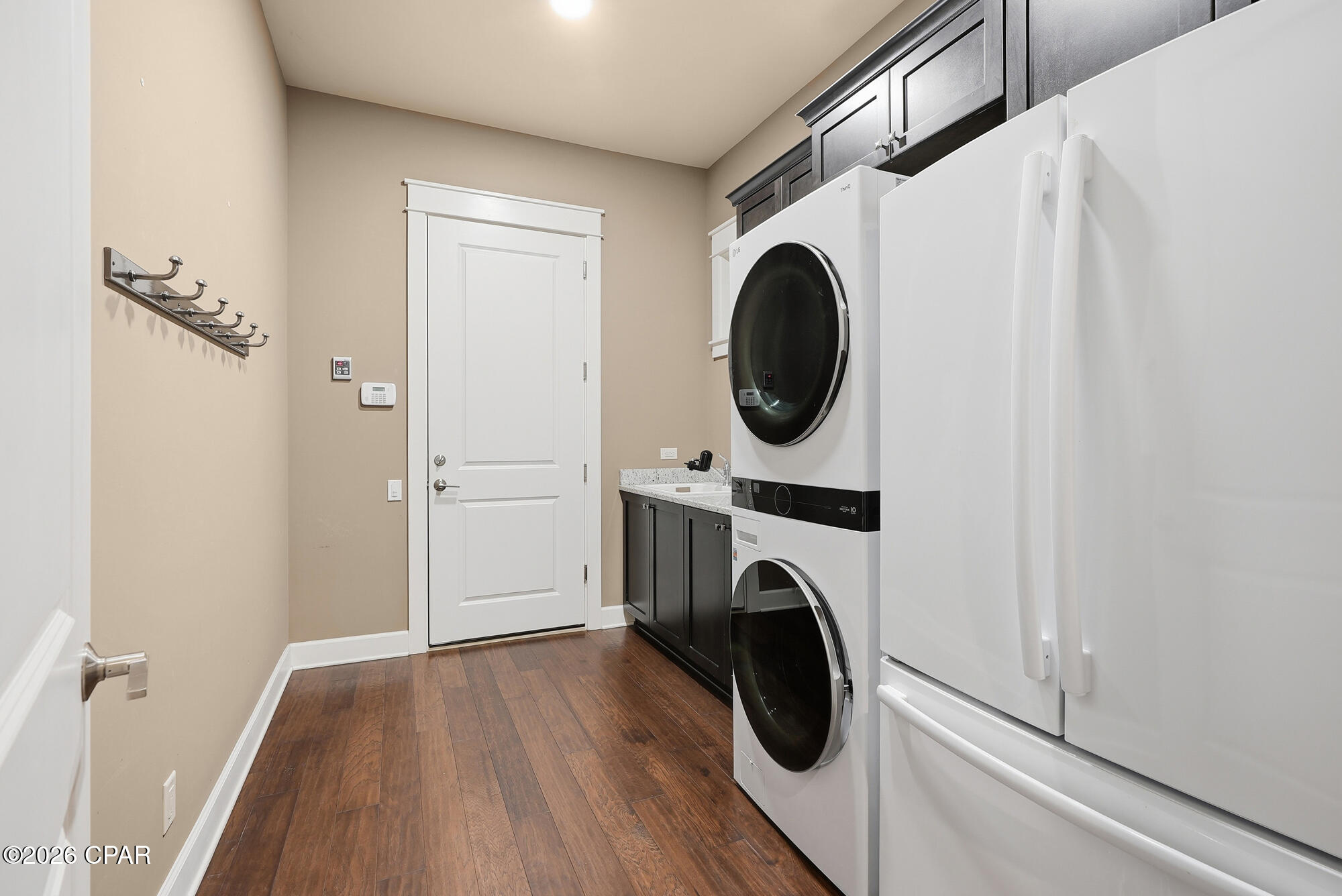 1603 Meadow Lark Way