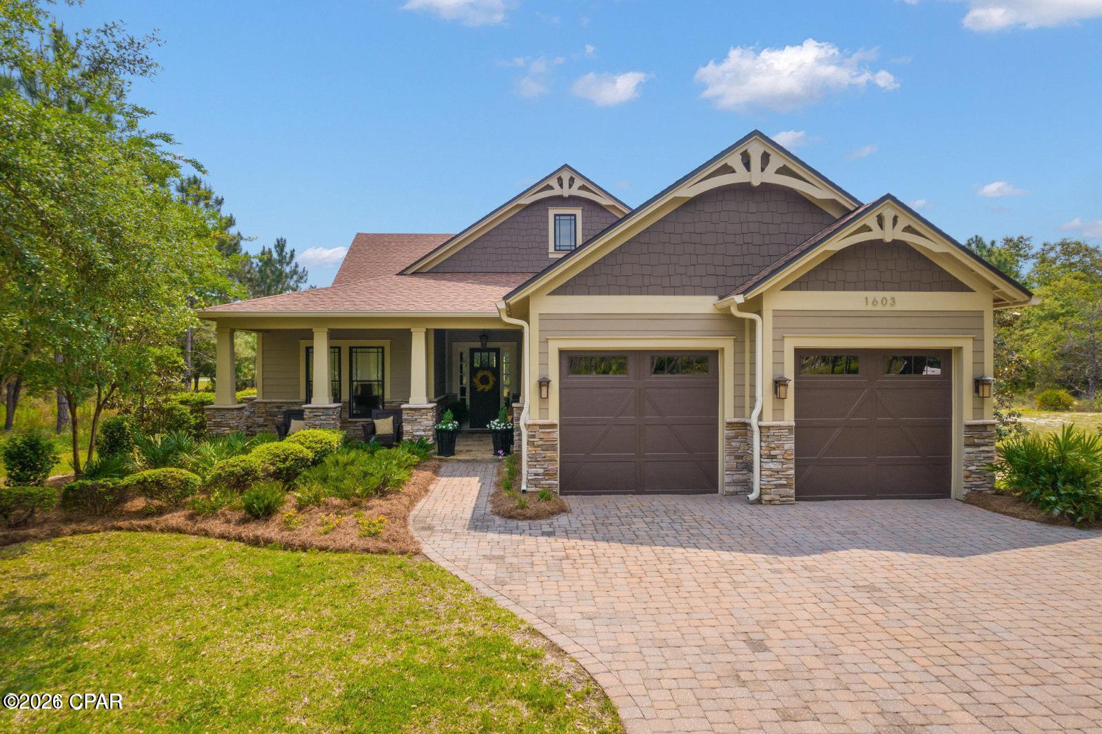 1603 Meadow Lark Way