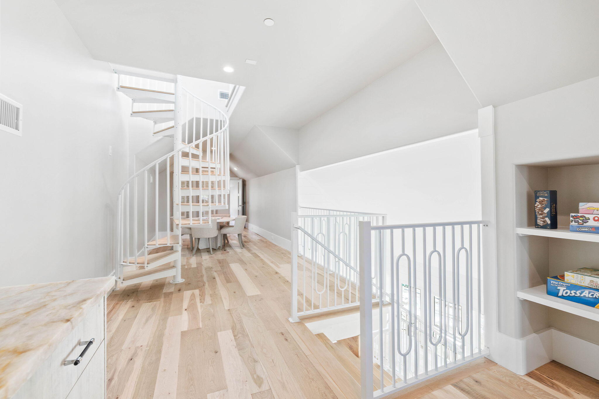 24 Climbing Rose Way