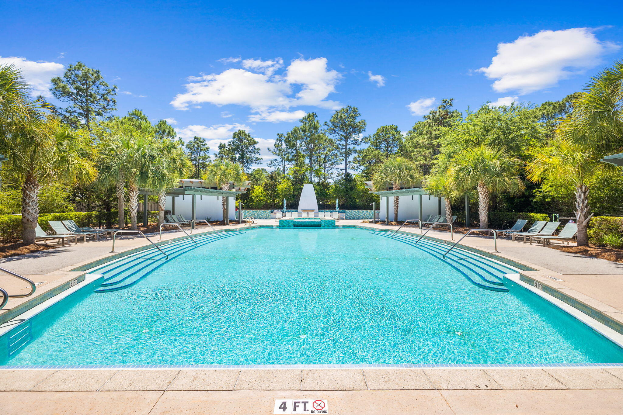 104 W Summersweet Lane