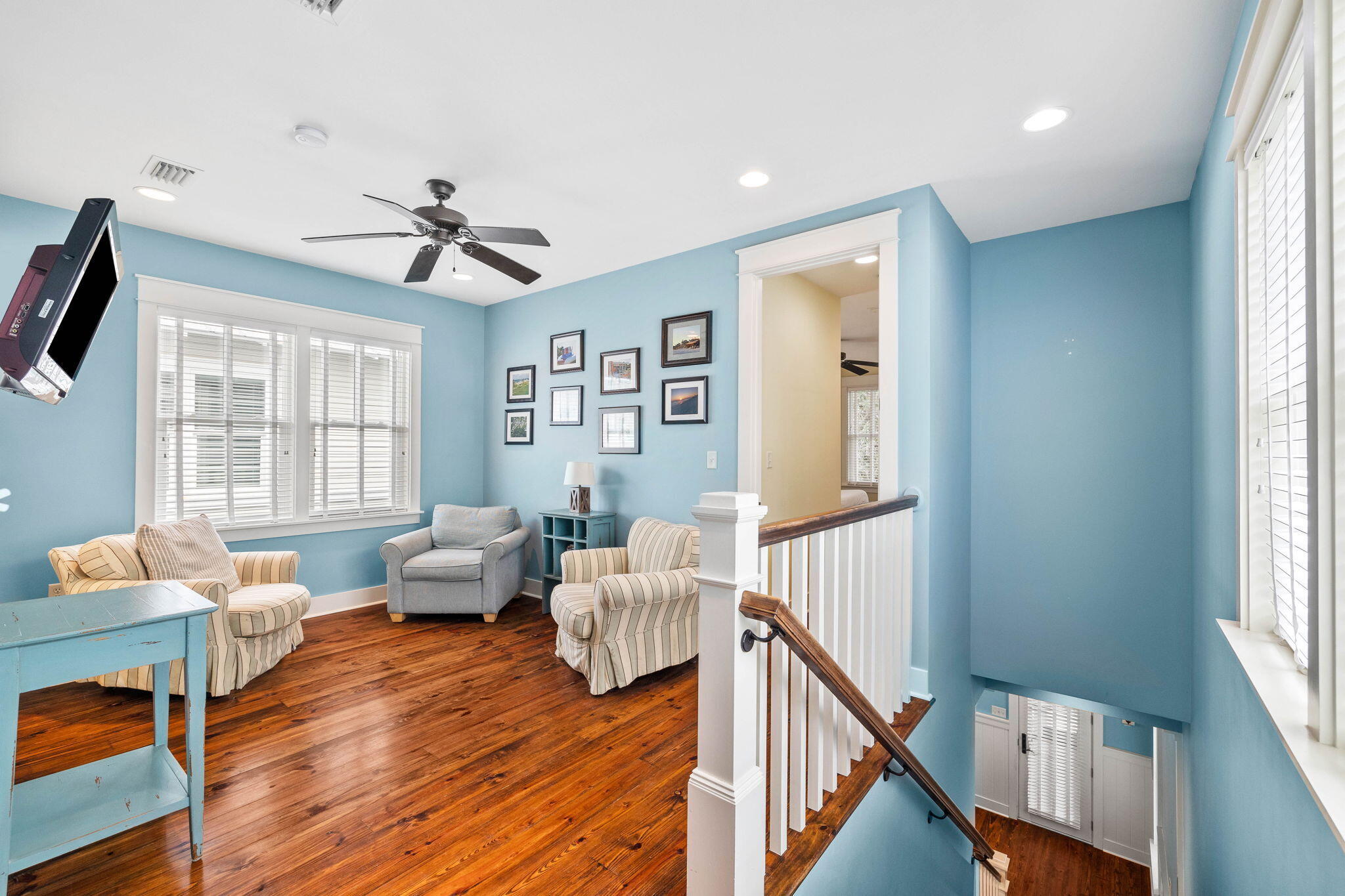 104 W Summersweet Lane