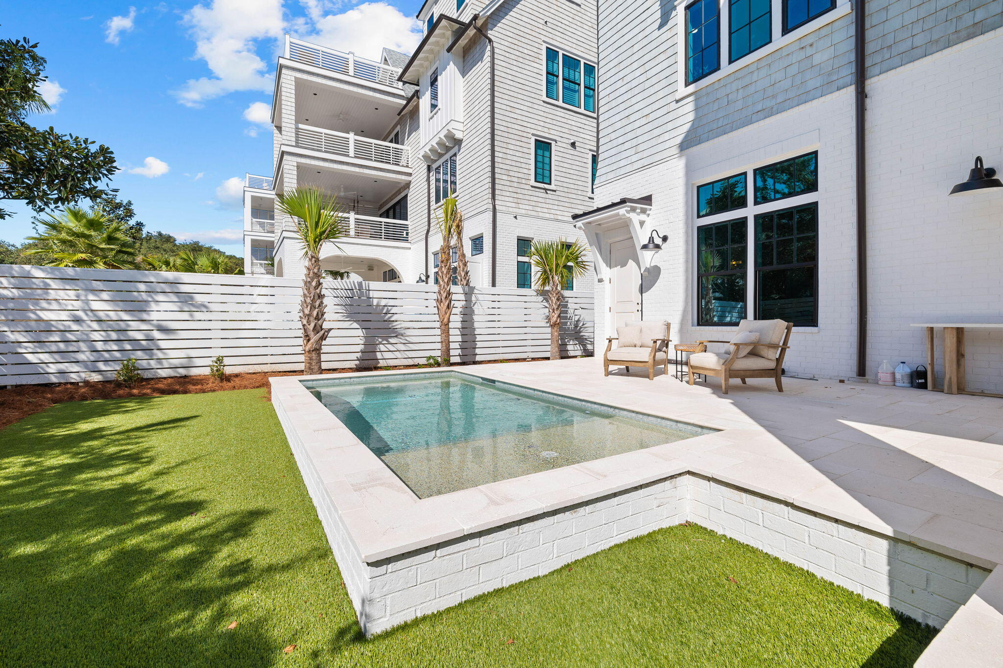 27 Grand Inlet Court