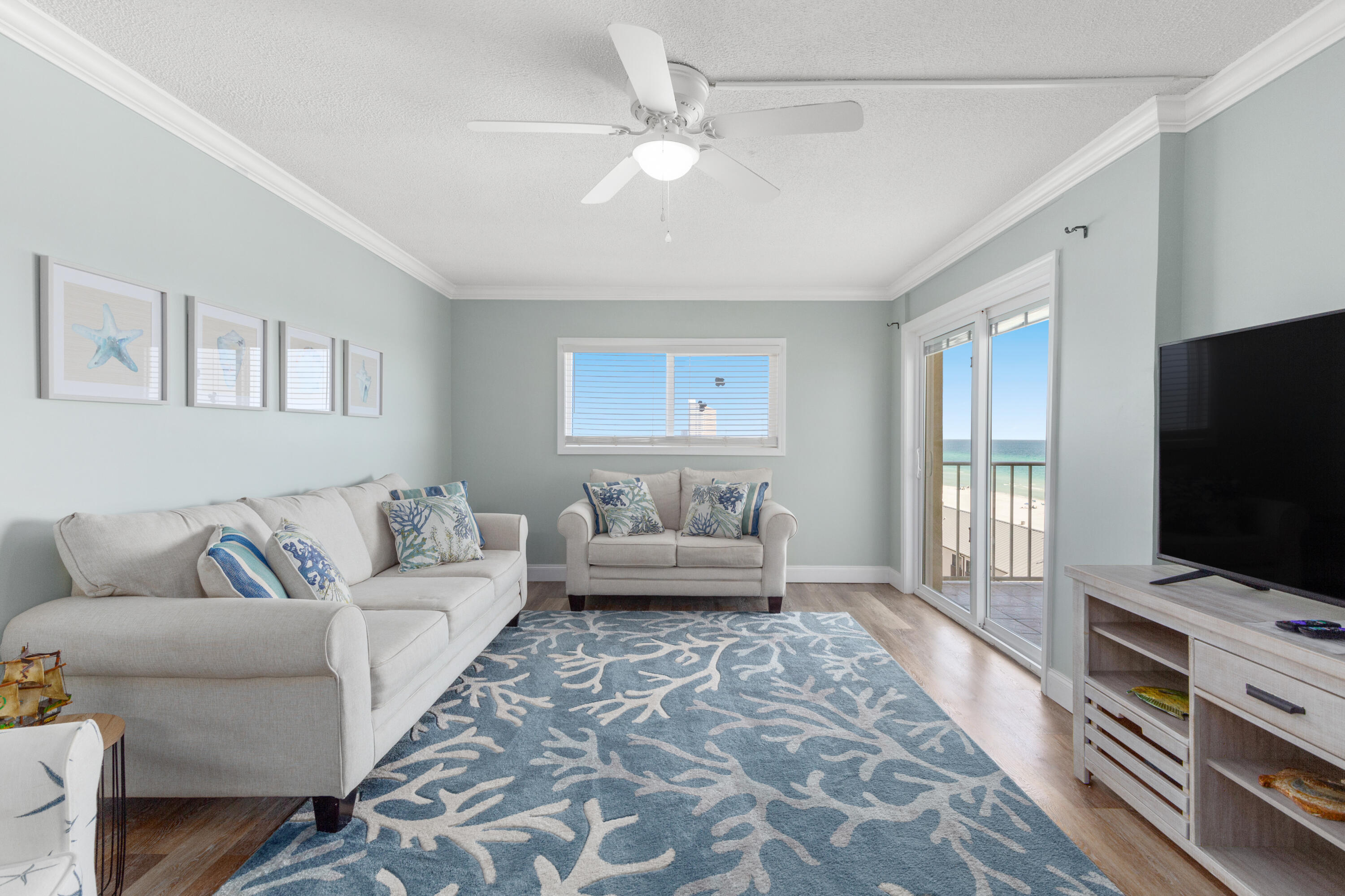 5801 Thomas Drive, UNIT 724