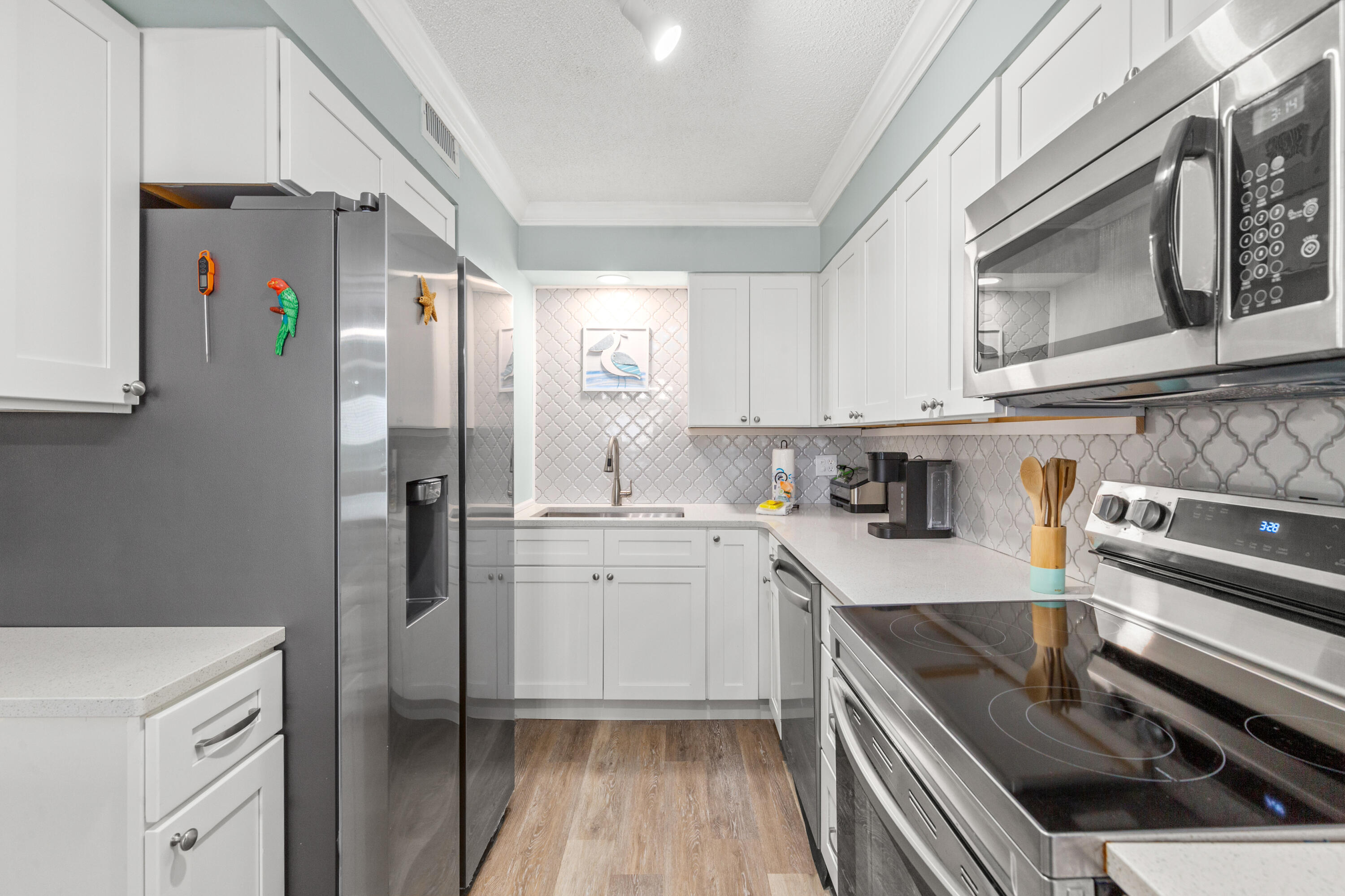5801 Thomas Drive, UNIT 724