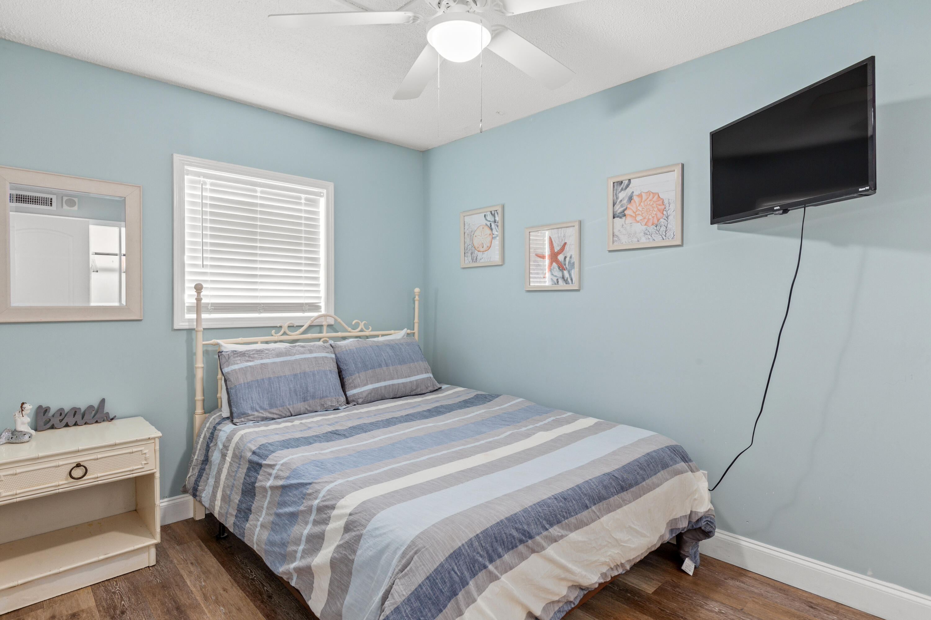 5801 Thomas Drive, UNIT 724