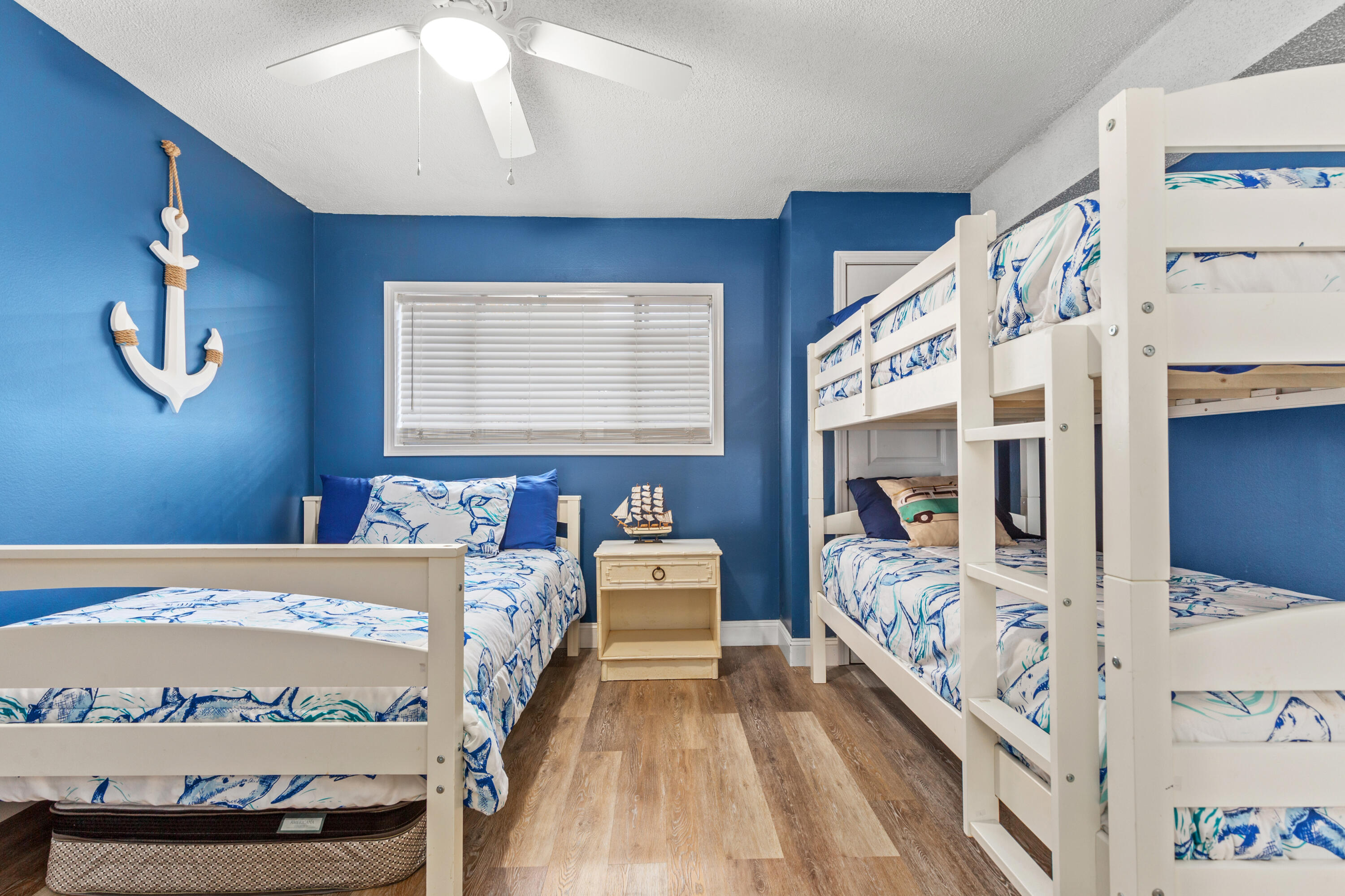 5801 Thomas Drive, UNIT 724