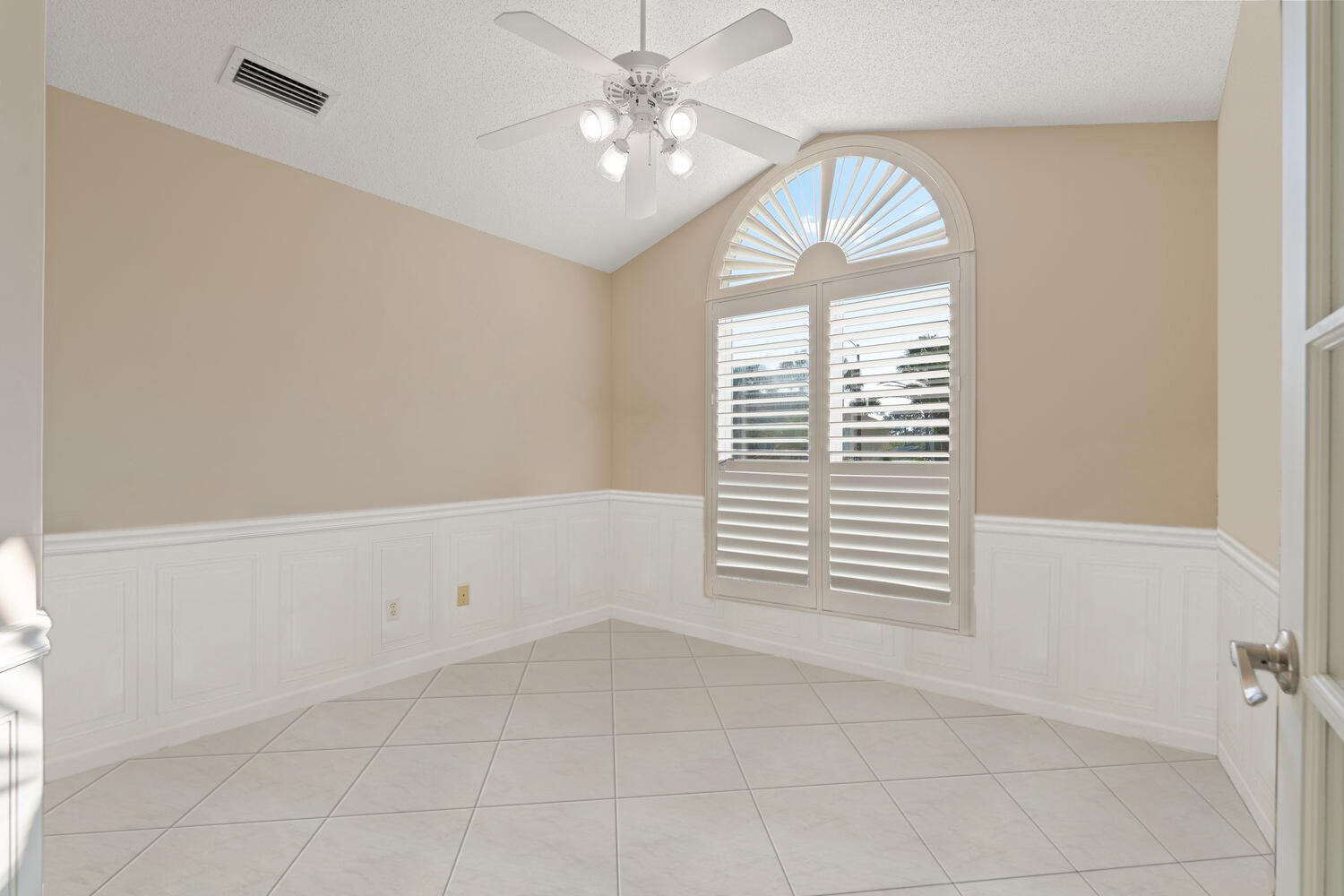 22811 Panama City Beach Parkway Unit: 7