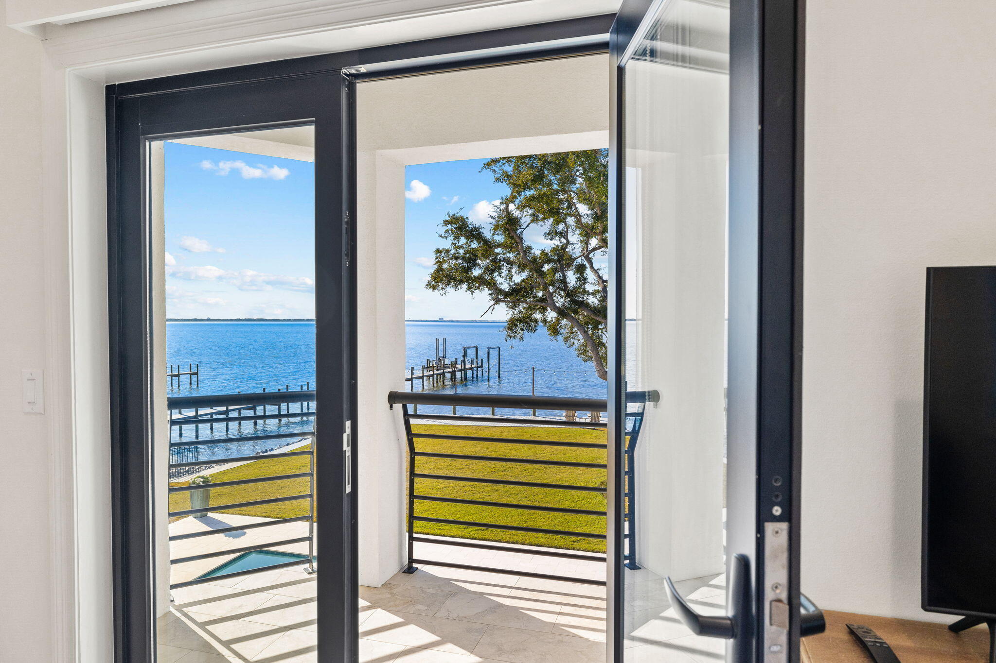 253 Driftwood Point Road
