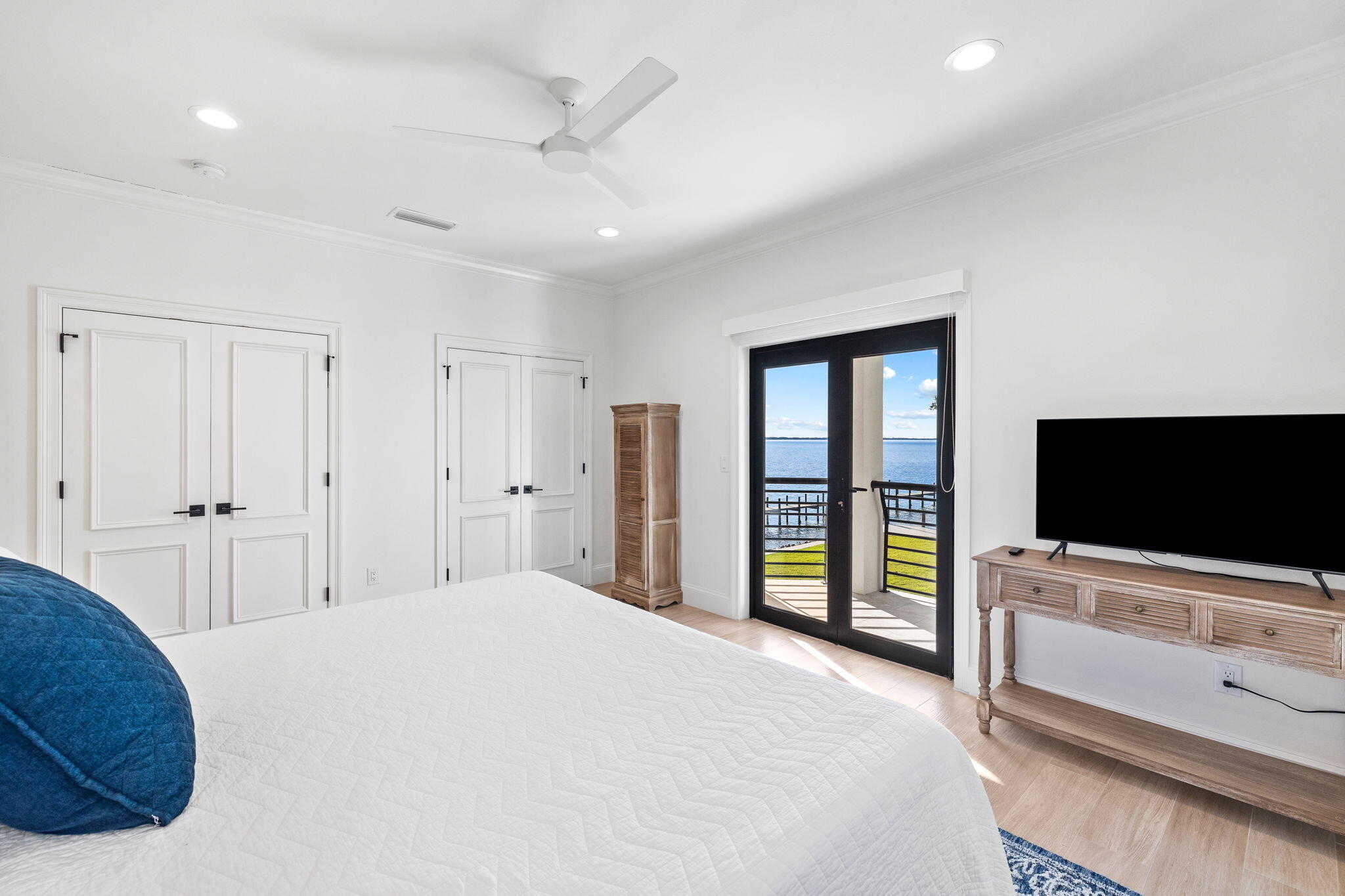 253 Driftwood Point Road
