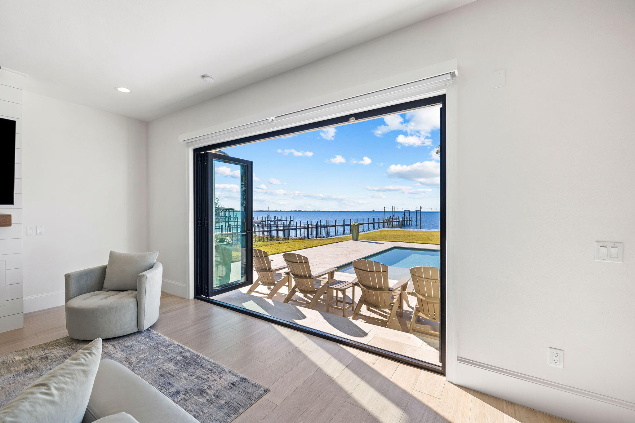 253 Driftwood Point Road